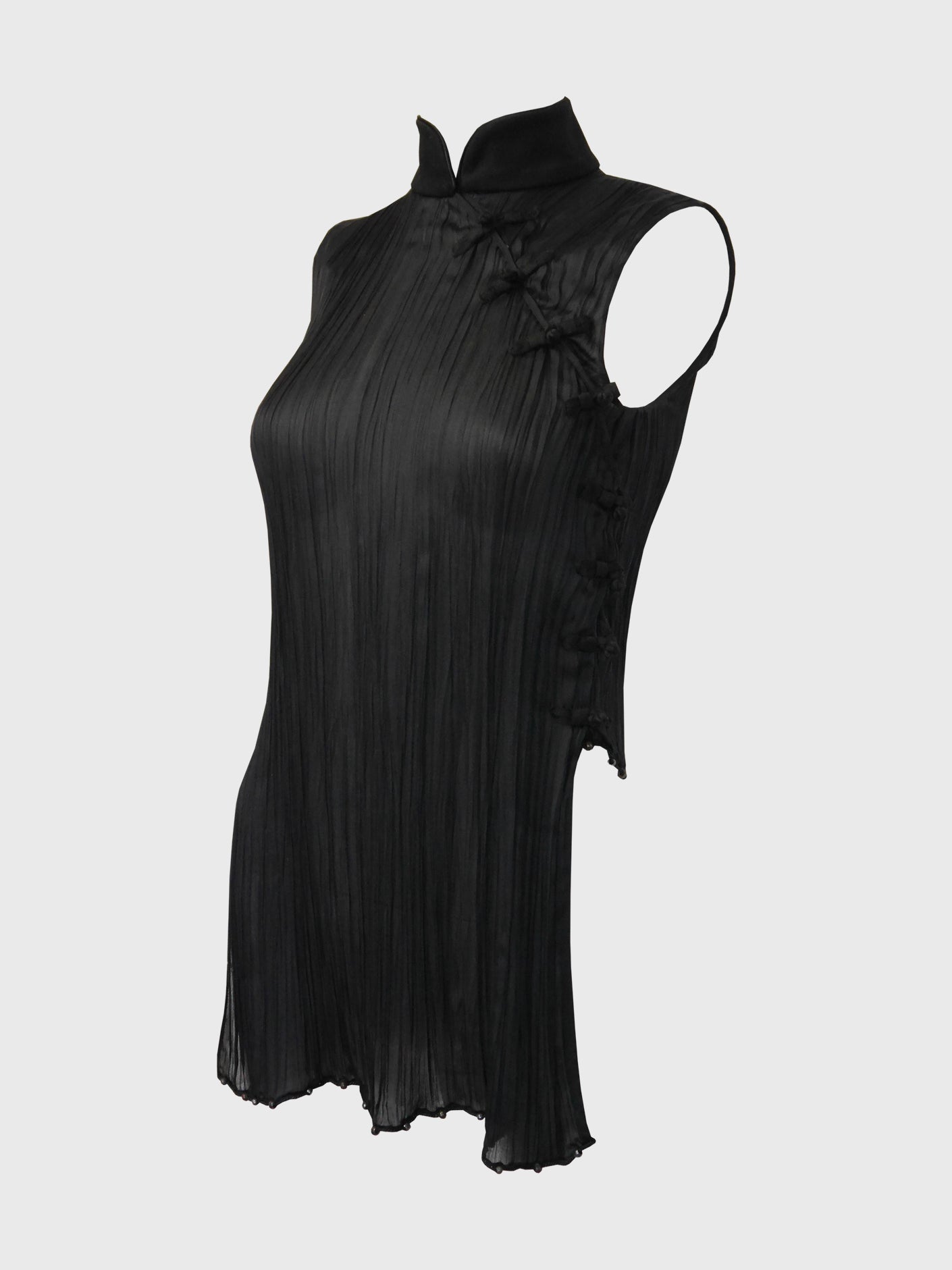 CHRISTIAN DIOR Spring 1999 Vintage Pleated Beaded High-Low Cheongsam Silk Top