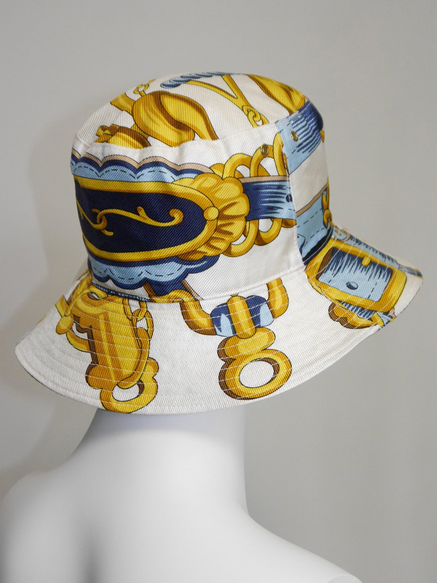 CHRISTIAN DIOR by John Galliano Spring 2000 Vintage Silk Bucket Hat