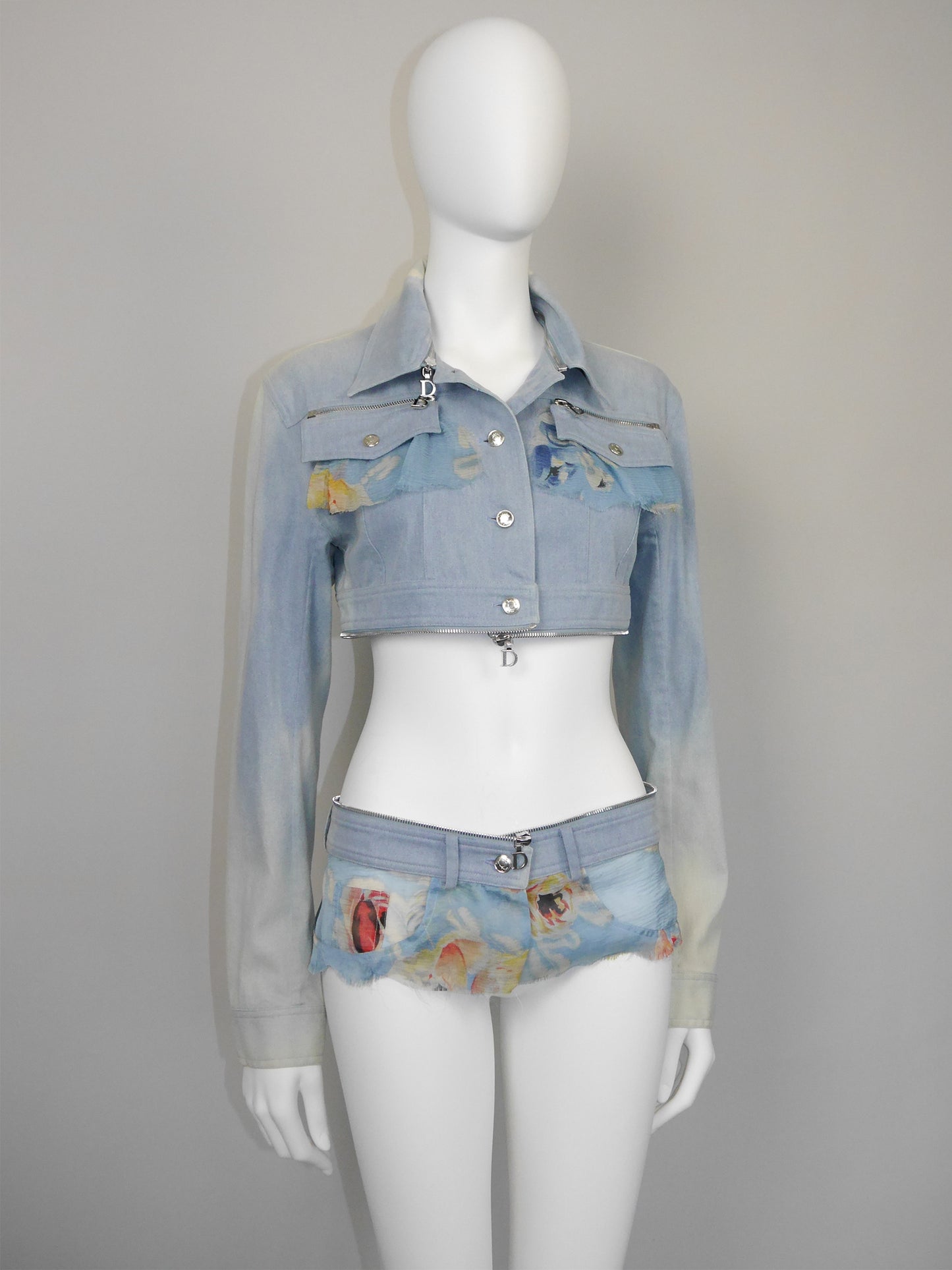 CHRISTIAN DIOR by John Galliano Spring 2001 Vintage Convertible Denim Jacket w/ Logo Zippers Size M