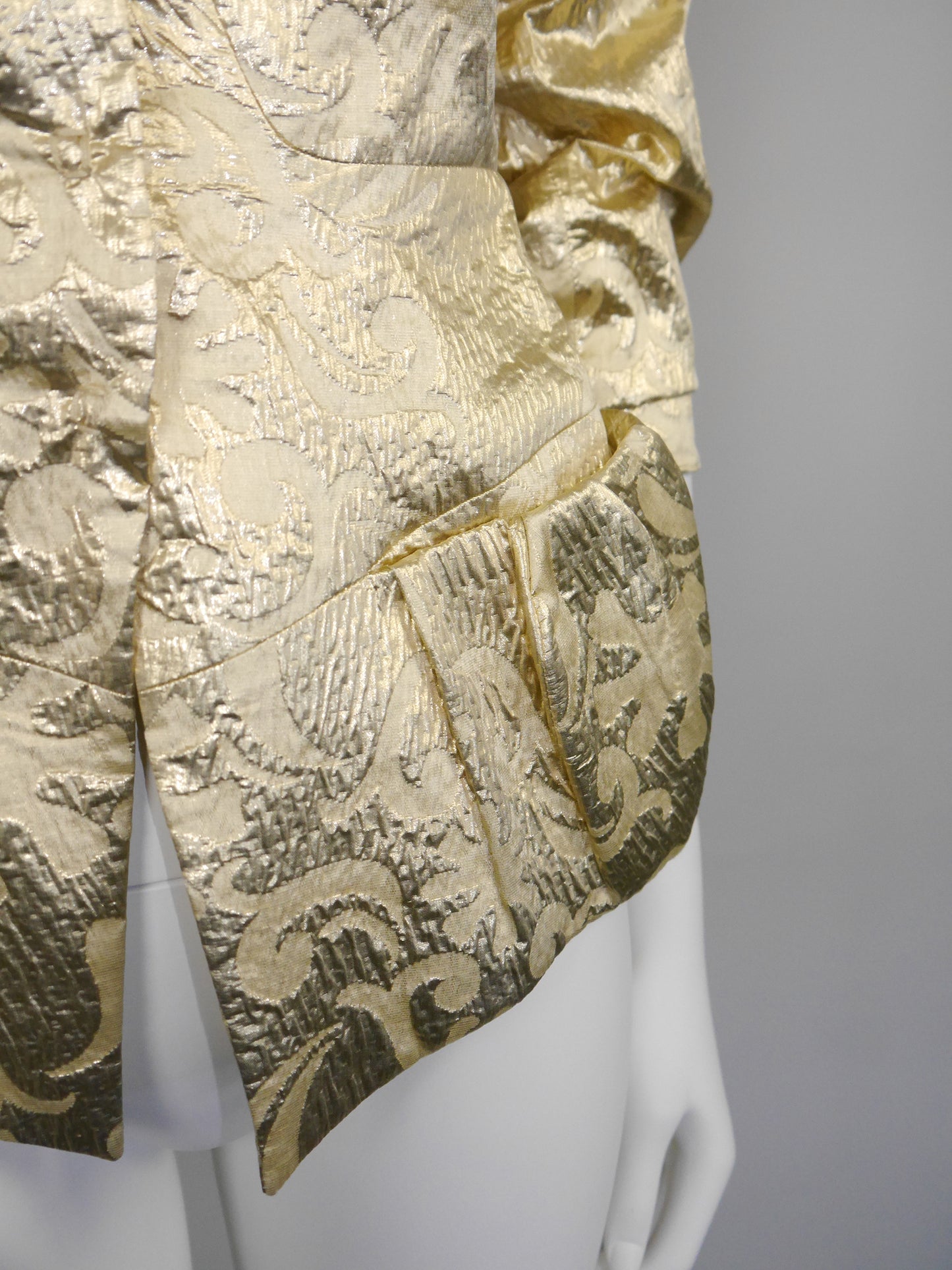 CHRISTIAN LACROIX Fall 1999 Vintage Sculptural Metallic Gold Brocade Evening Jacket Size XS