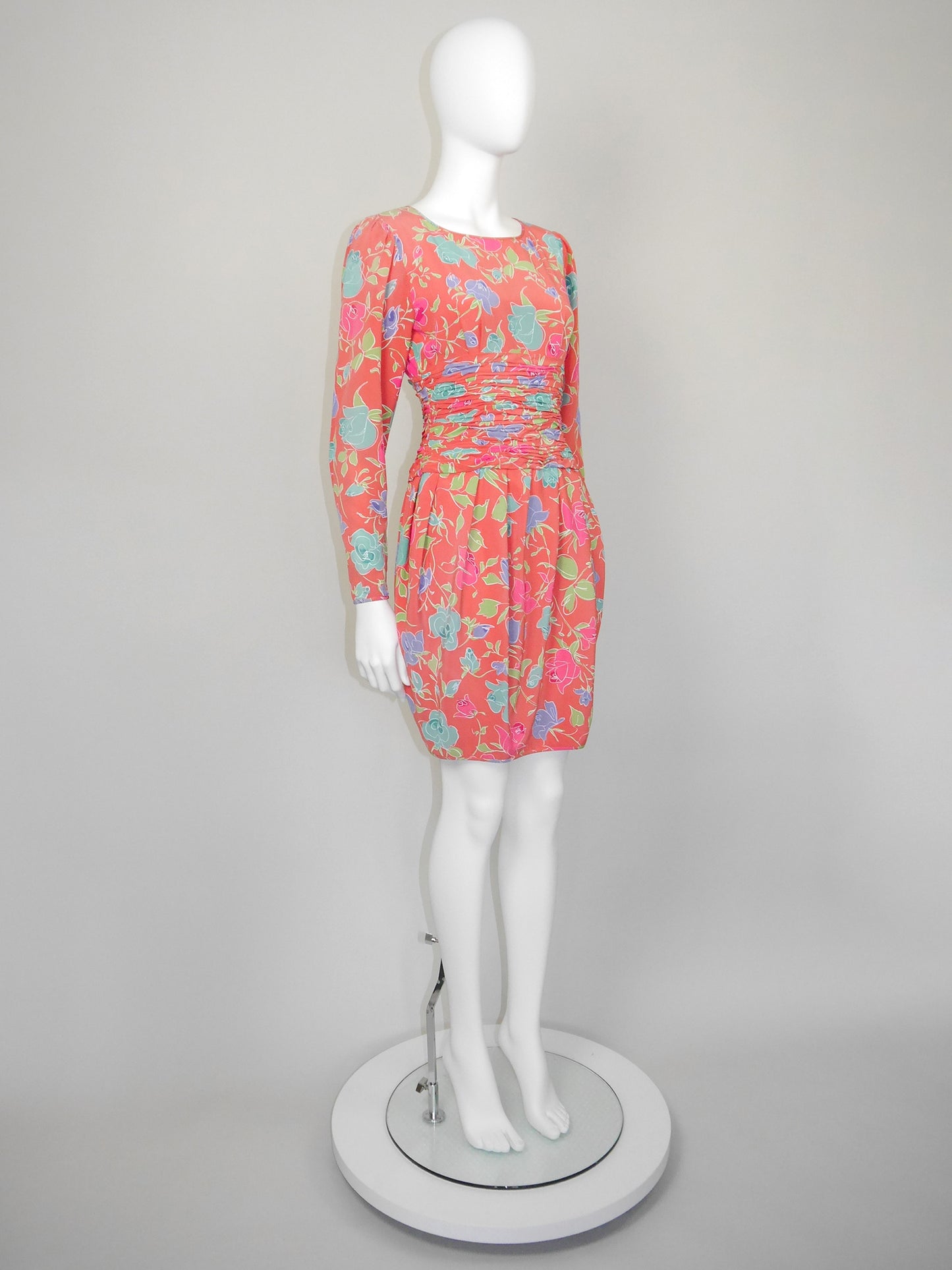 EMANUEL UNGARO Parallèle 1980s 1990s Vintage Floral Silk Day Dress Size XXS