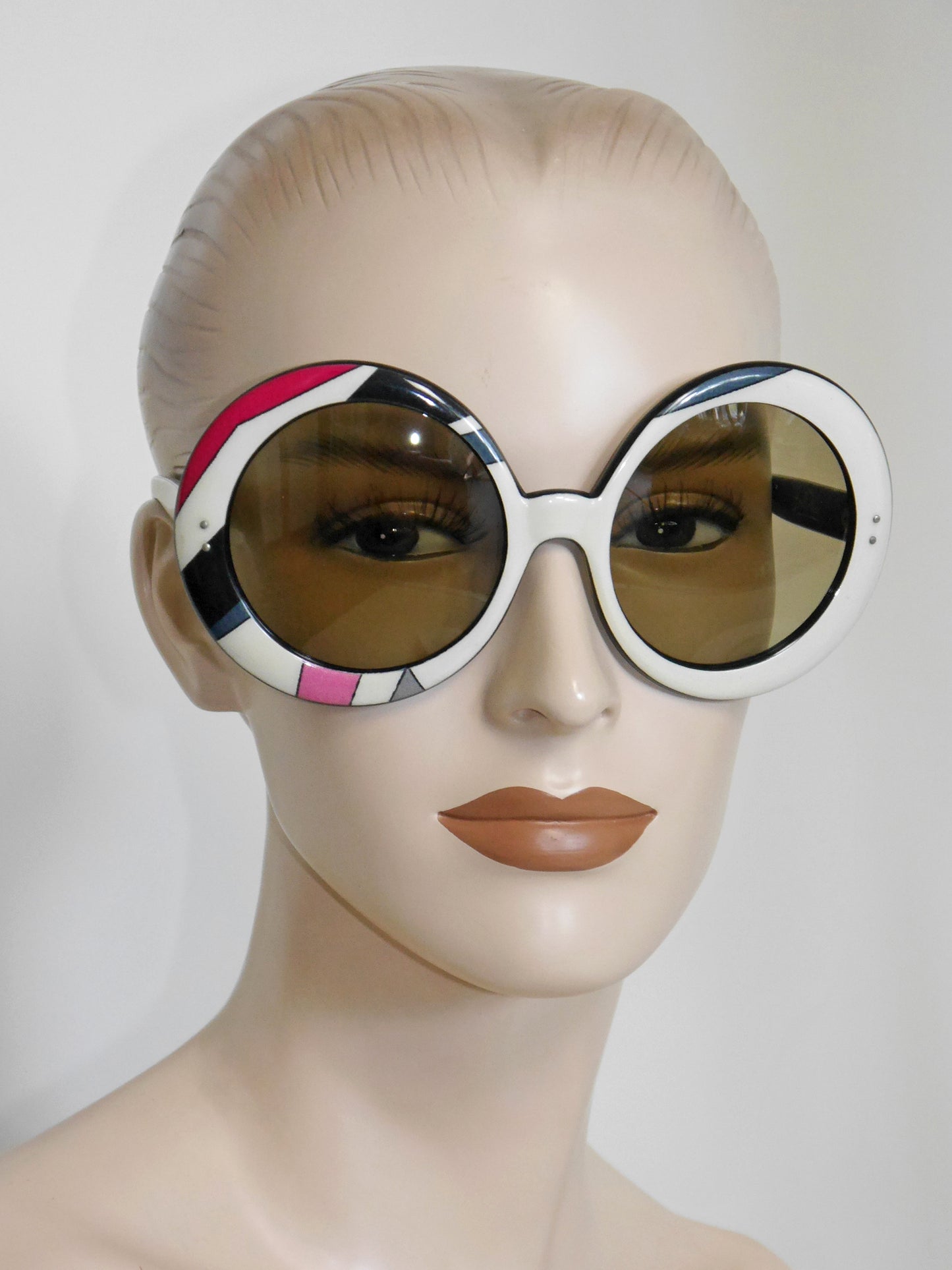 EMILIO PUCCI 1960s Vintage Round Oversized Sunglasses