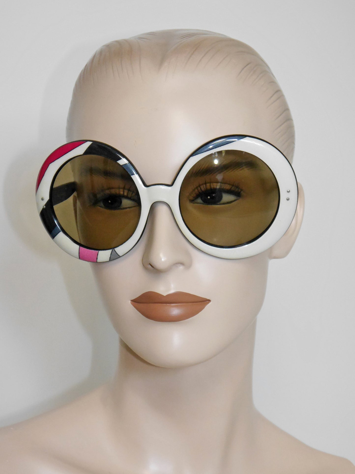 EMILIO PUCCI 1960s Vintage Round Oversized Sunglasses