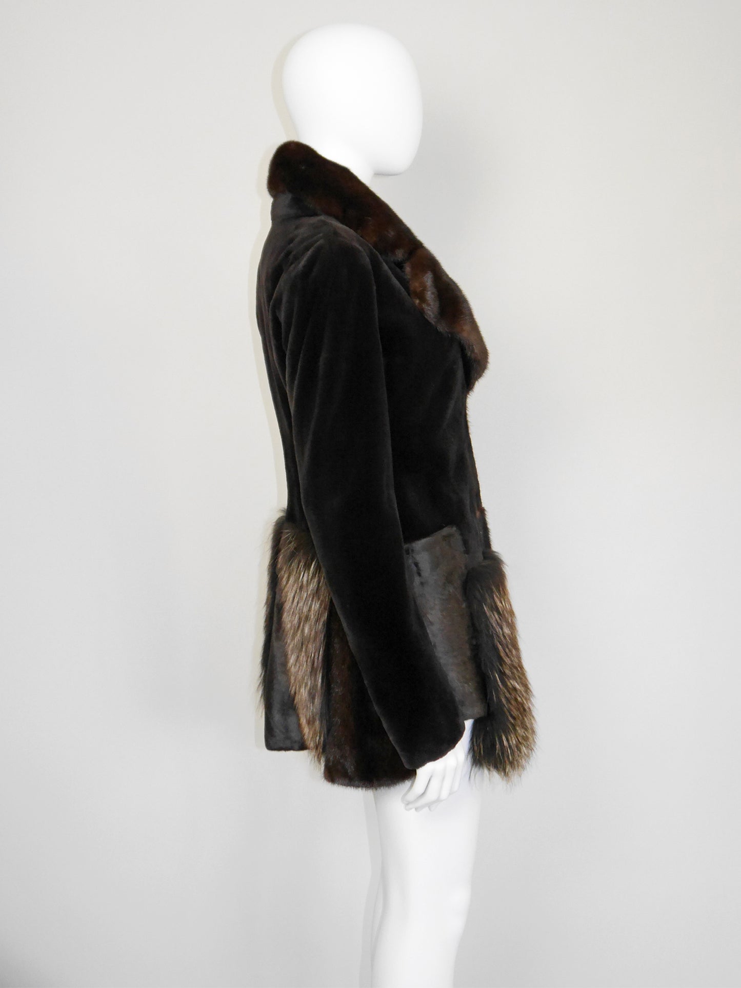 GIANFRANCO FERRÉ 2000s Vintage Sheared Mink Fur Jacket w/ Sculpted Collar Size XS-S