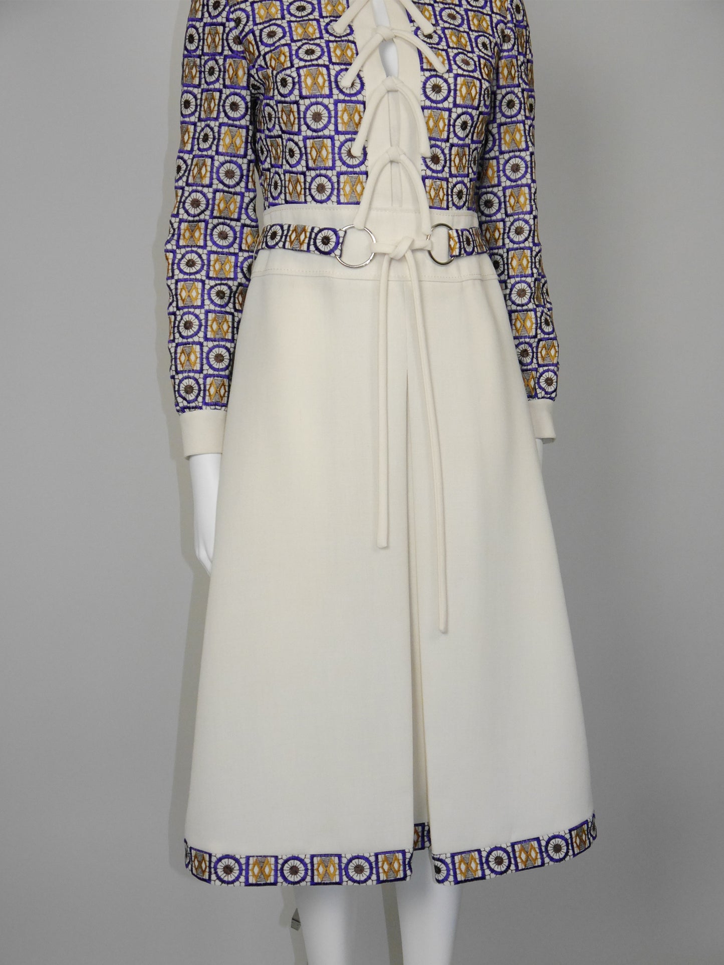 LOUIS FÉRAUD Fall 1969 Vintage Embroidered Space Age Folklore Dress Size M