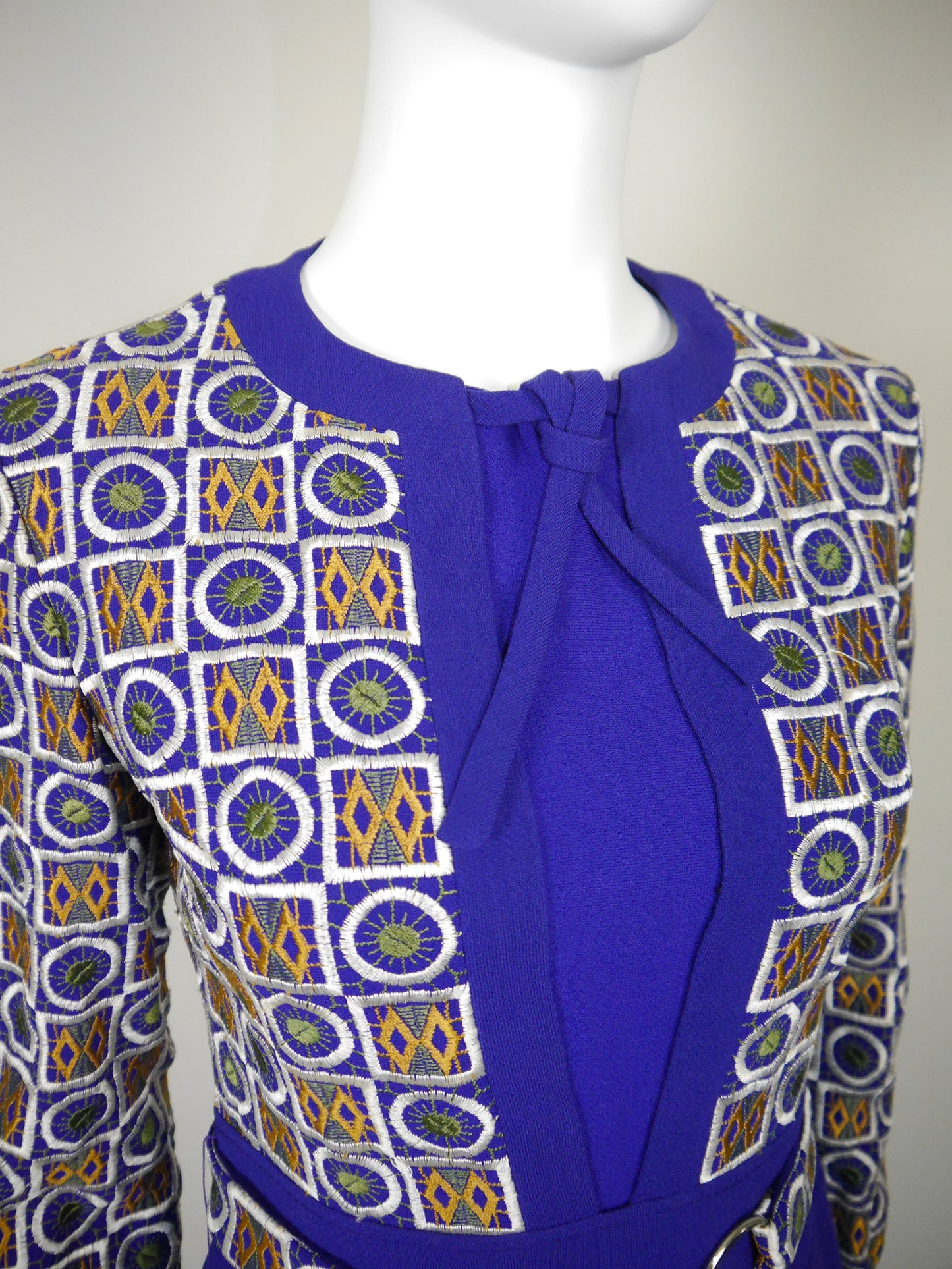 LOUIS FÉRAUD Fall 1969 Vintage Embroidered Space Age Folklore Dress Size XS
