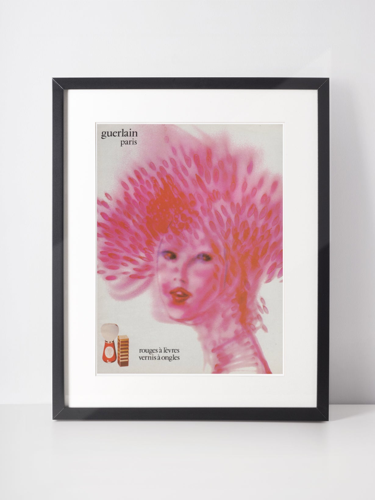 GUERLAIN 1977 Vintage Print Advertisement 1970s Beauty Cosmetics Ad