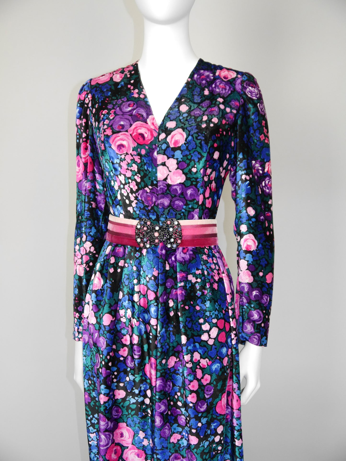 NINA RICCI 1960s 1970s Vintage Floral Silk Velvet Maxi Evening Dress w/ Belt Size S
