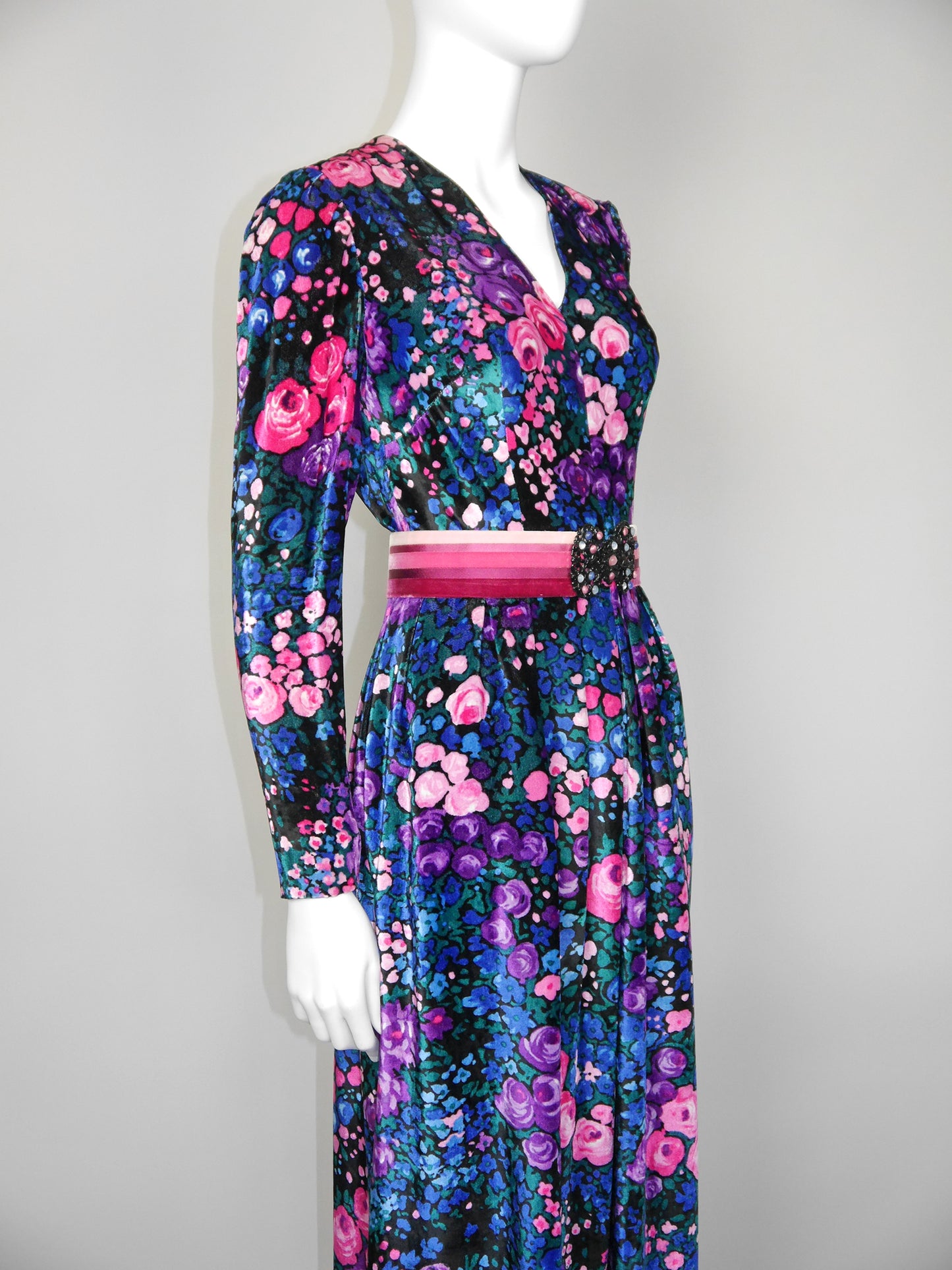 NINA RICCI 1960s 1970s Vintage Floral Silk Velvet Maxi Evening Dress w/ Belt Size S