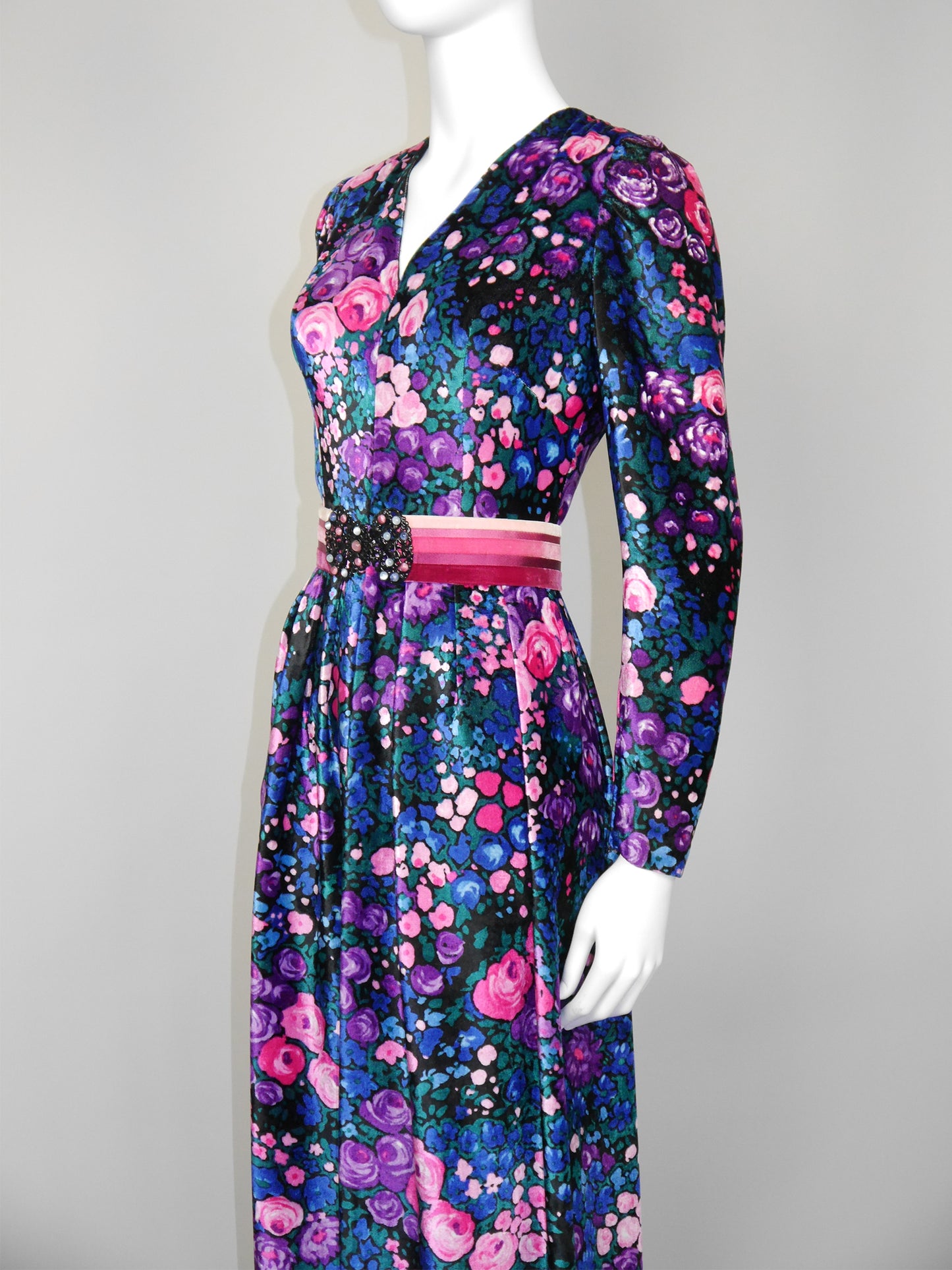 NINA RICCI 1960s 1970s Vintage Floral Silk Velvet Maxi Evening Dress w/ Belt Size S