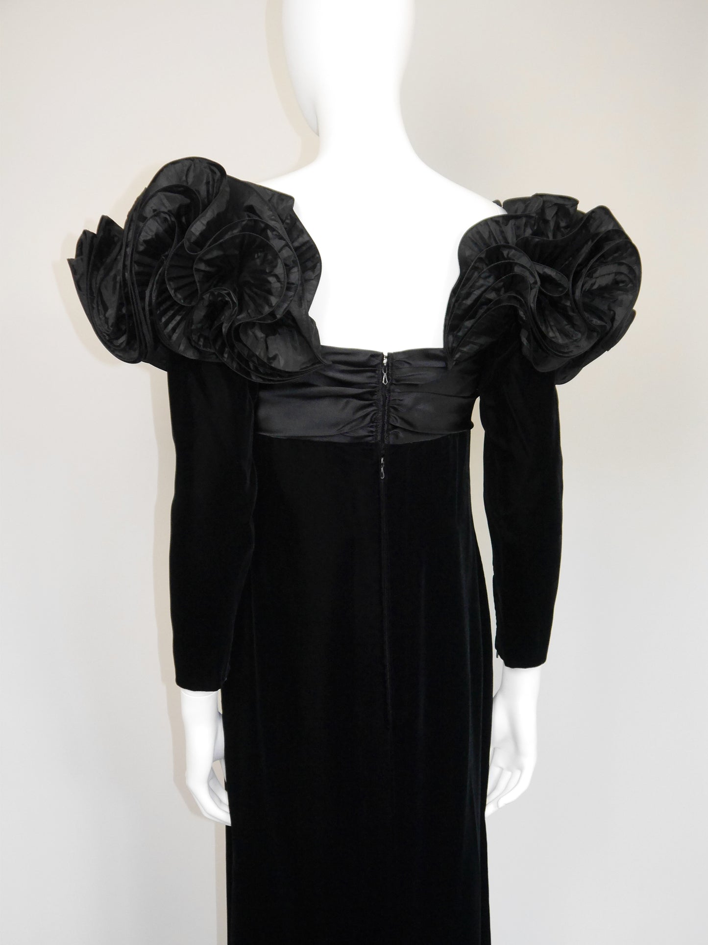 NINA RICCI 1980s Vintage Black Velvet & Silk Taffeta Maxi Evening Dress Gown Size S