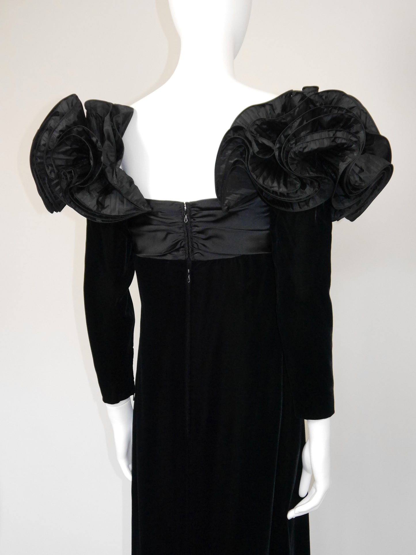 NINA RICCI 1980s Vintage Black Velvet & Silk Taffeta Maxi Evening Dress Gown Size S