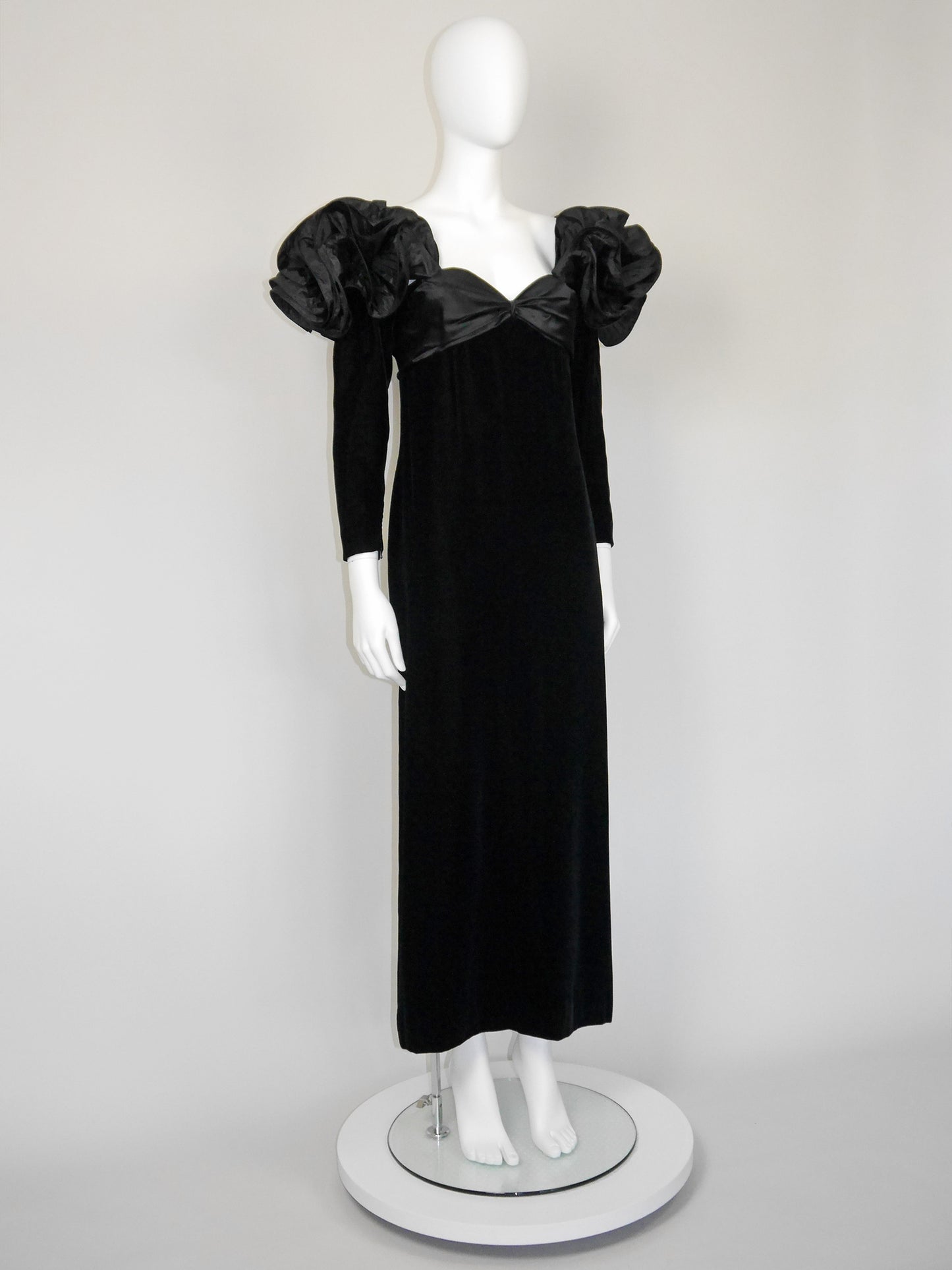NINA RICCI 1980s Vintage Black Velvet & Silk Taffeta Maxi Evening Dress Gown Size S