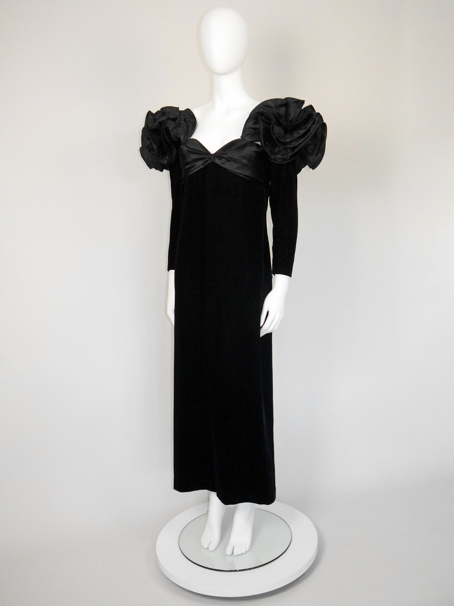 NINA RICCI 1980s Vintage Black Velvet & Silk Taffeta Maxi Evening Dress Gown Size S