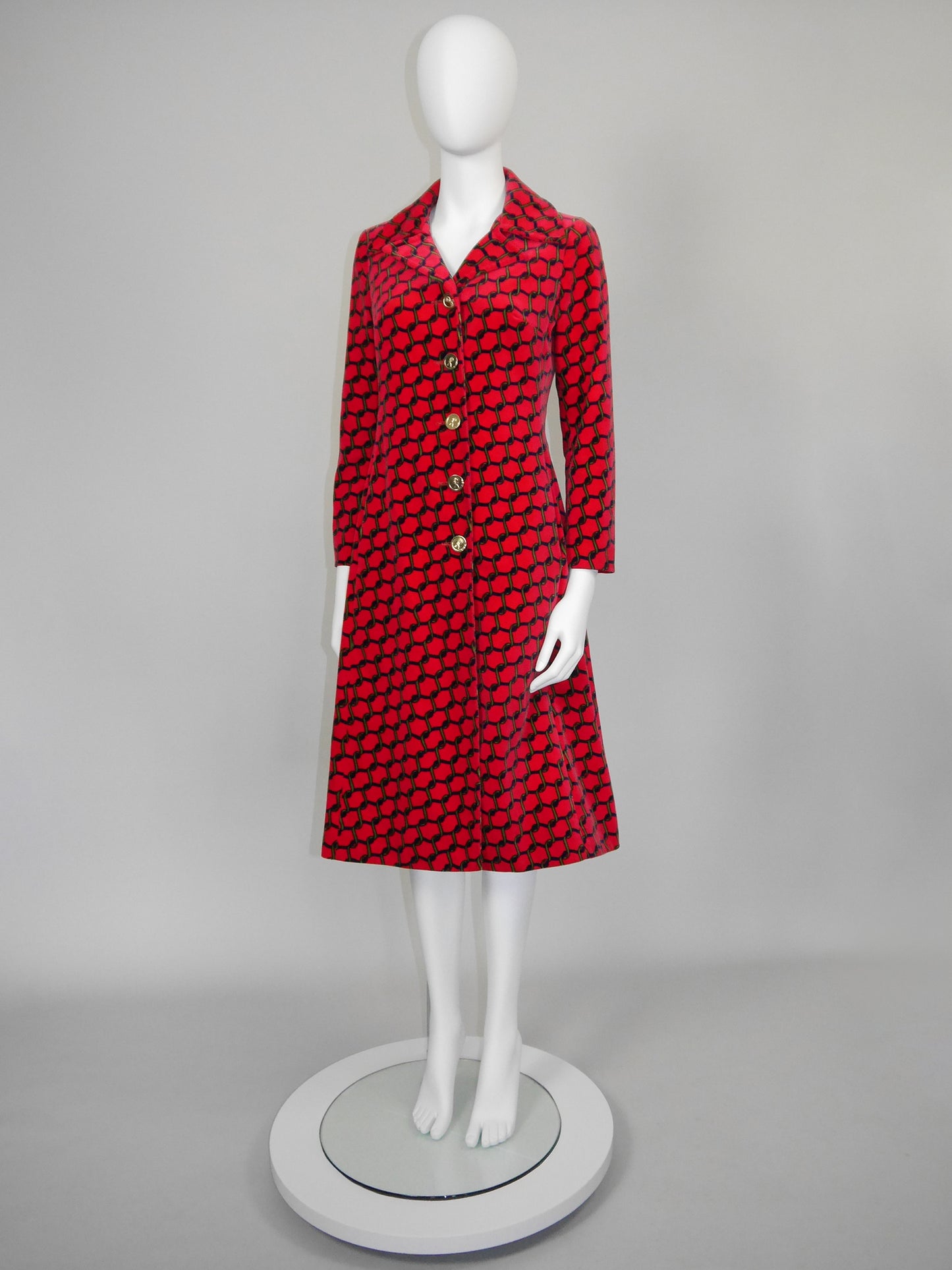 ROBERTA DI CAMERINO 1970s Vintage Red Signature Print Velvet Midi Coat Size S