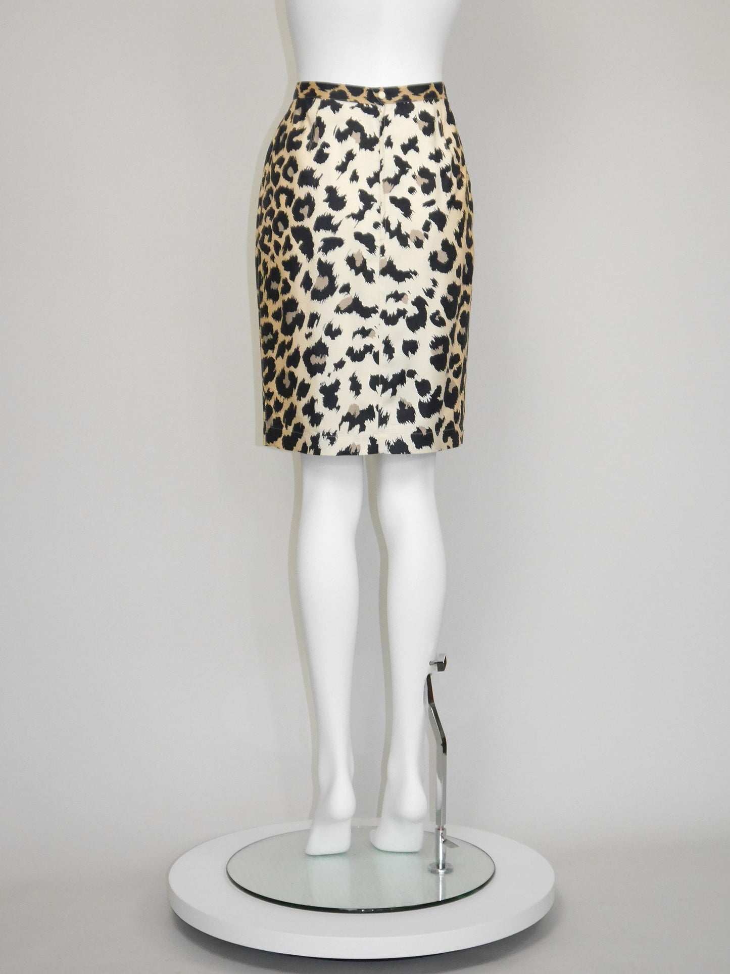 THIERRY MUGLER 1996 Vintage Leopard Print Raw Silk Pencil Skirt Size S