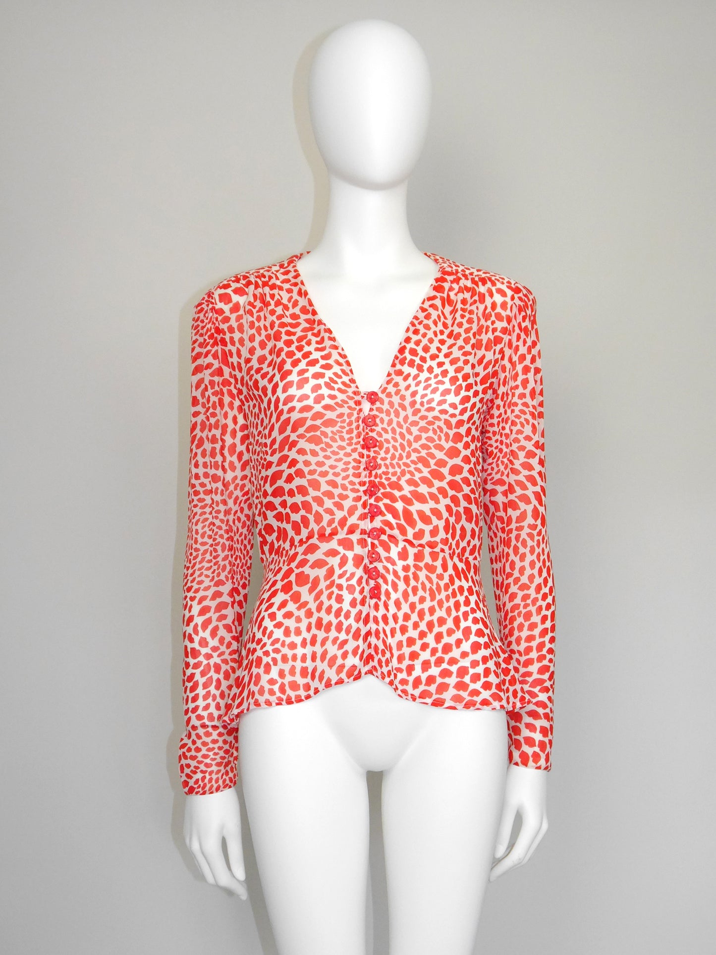 YVES SAINT LAURENT Spring 1971 Scandal Collection Vintage Lips Print Blouse Size M