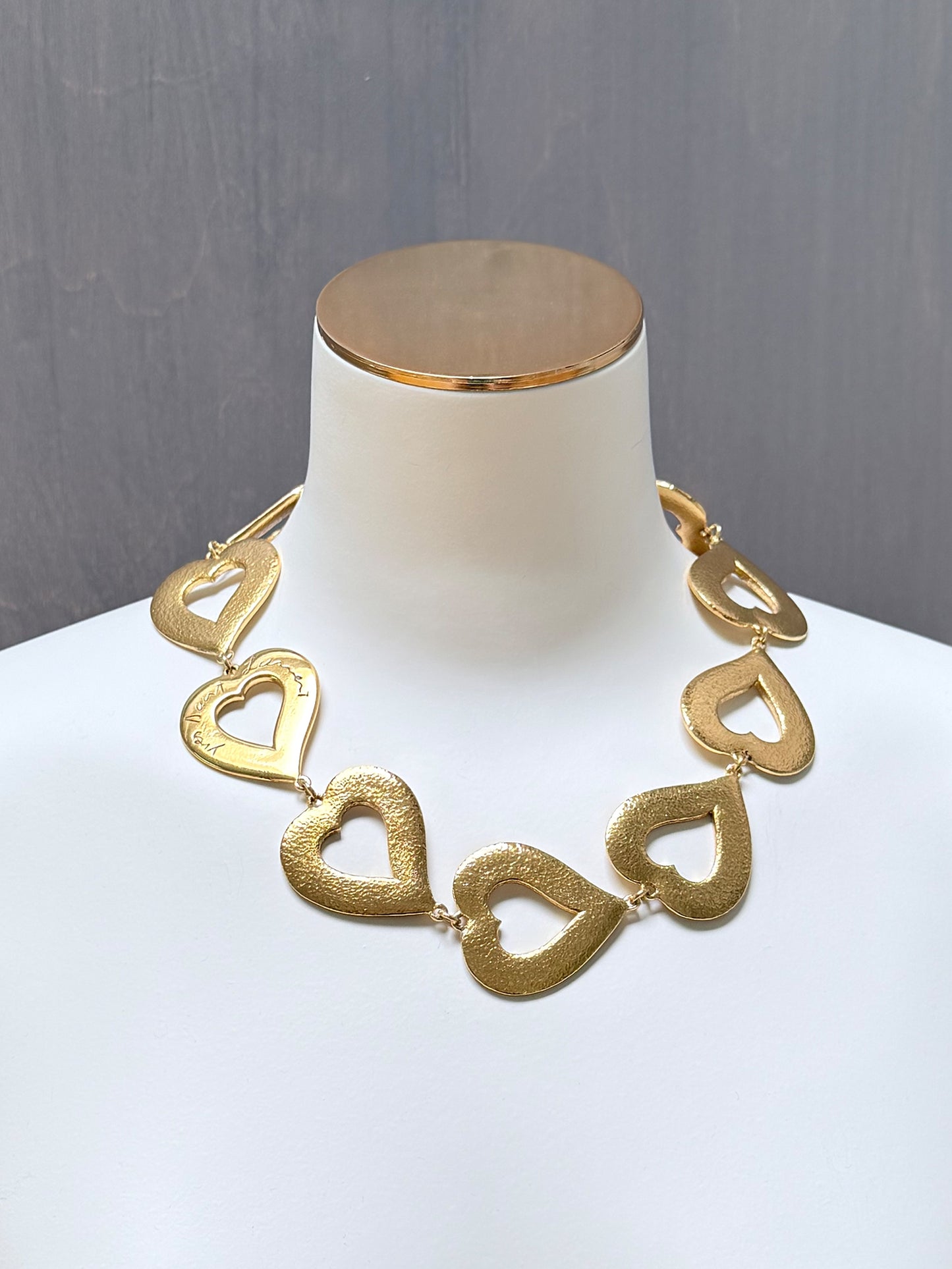 YVES SAINT LAURENT 1980s 1990s Vintage Gold-Tone Structured Heart Link Necklace