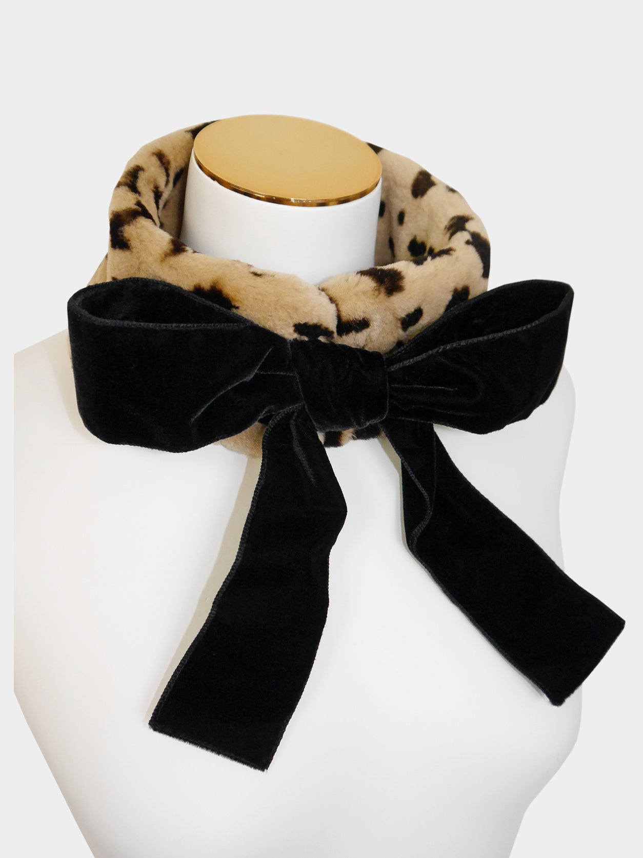 CHANEL Fall 1991 Vintage Leopard Print Sheared Mink Fur Collar