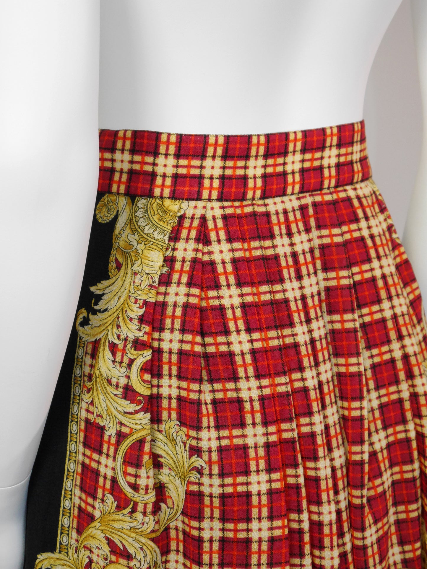 GIANNI VERSACE c. Spring 1992 Vintage Baroque Medusa Pleated Skirt Size S