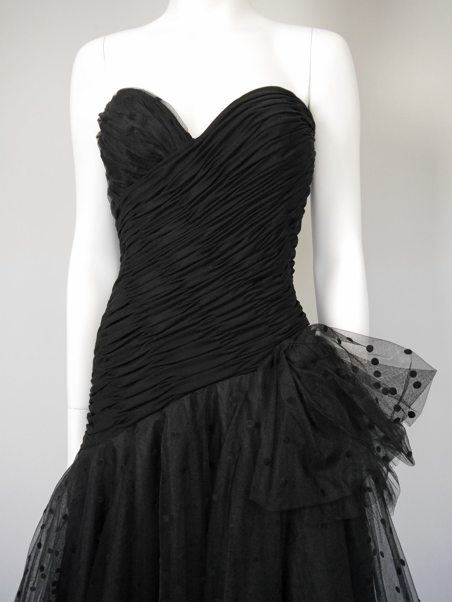 LORIS AZZARO 1980s Vintage Tulle Cocktail Evening Dress Size XS-S