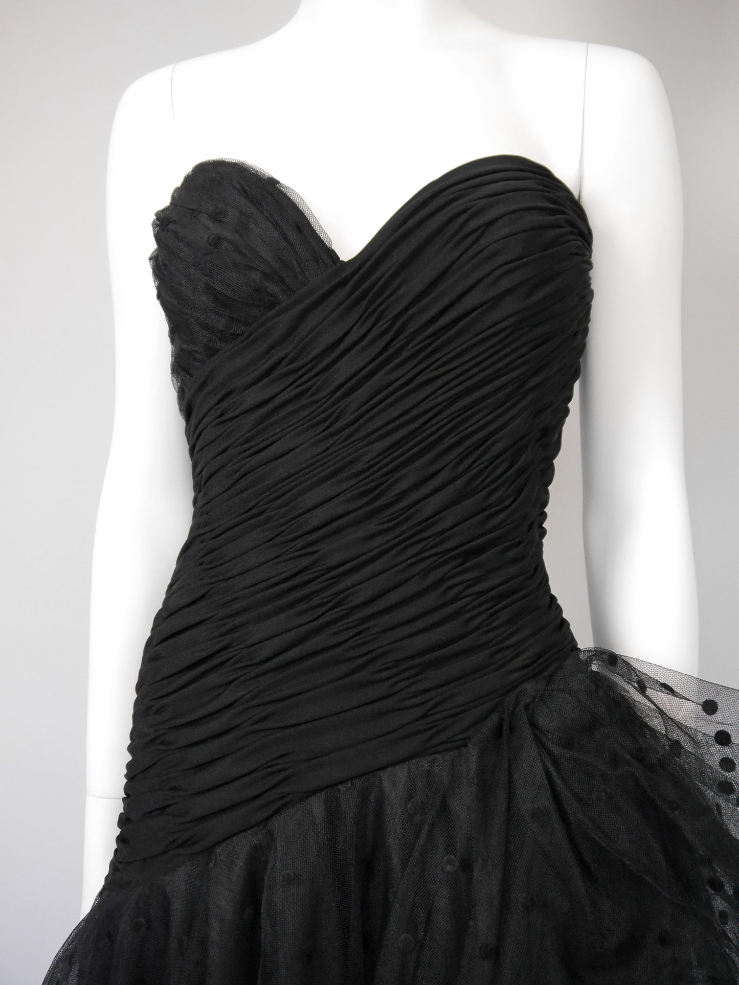 LORIS AZZARO 1980s Vintage Tulle Cocktail Evening Dress Size XS-S