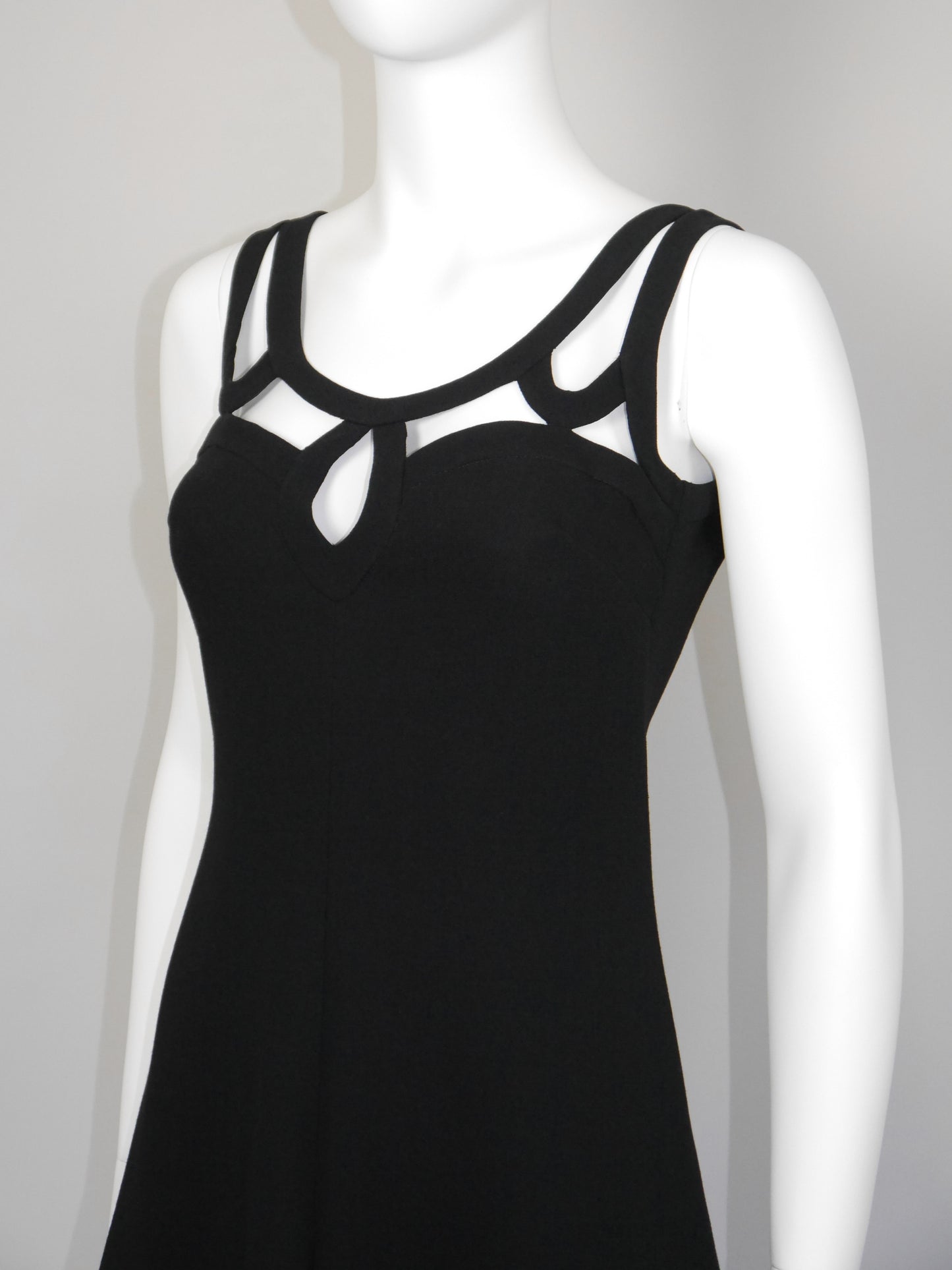 LOUIS FÉRAUD 1960s 1970s Vintage Black Maxi Dress w/ Openwork Neckline Size XXS-XS