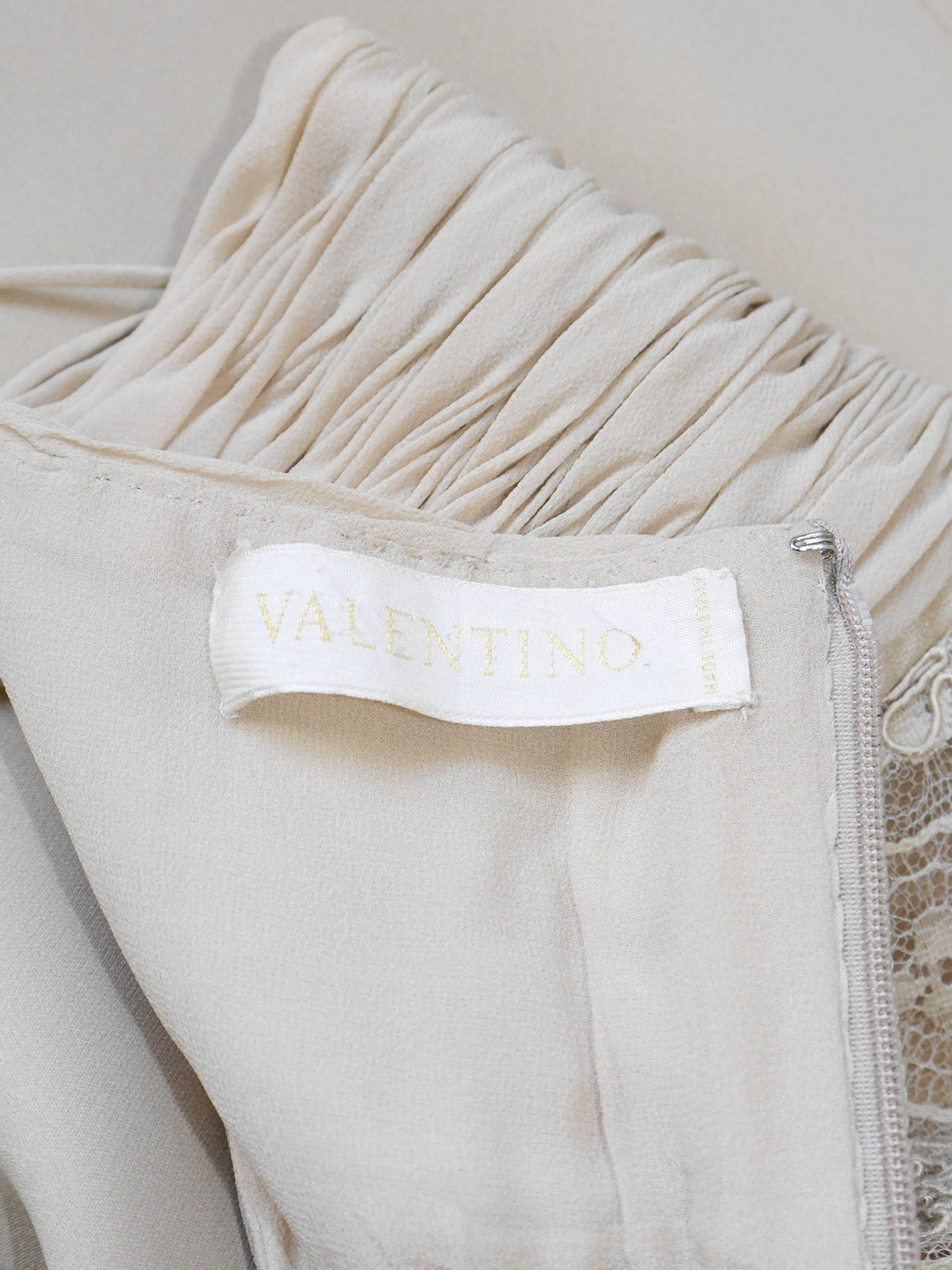 VALENTINO Spring 2002 Vintage Silk & Lace Evening Gown w/ Stole