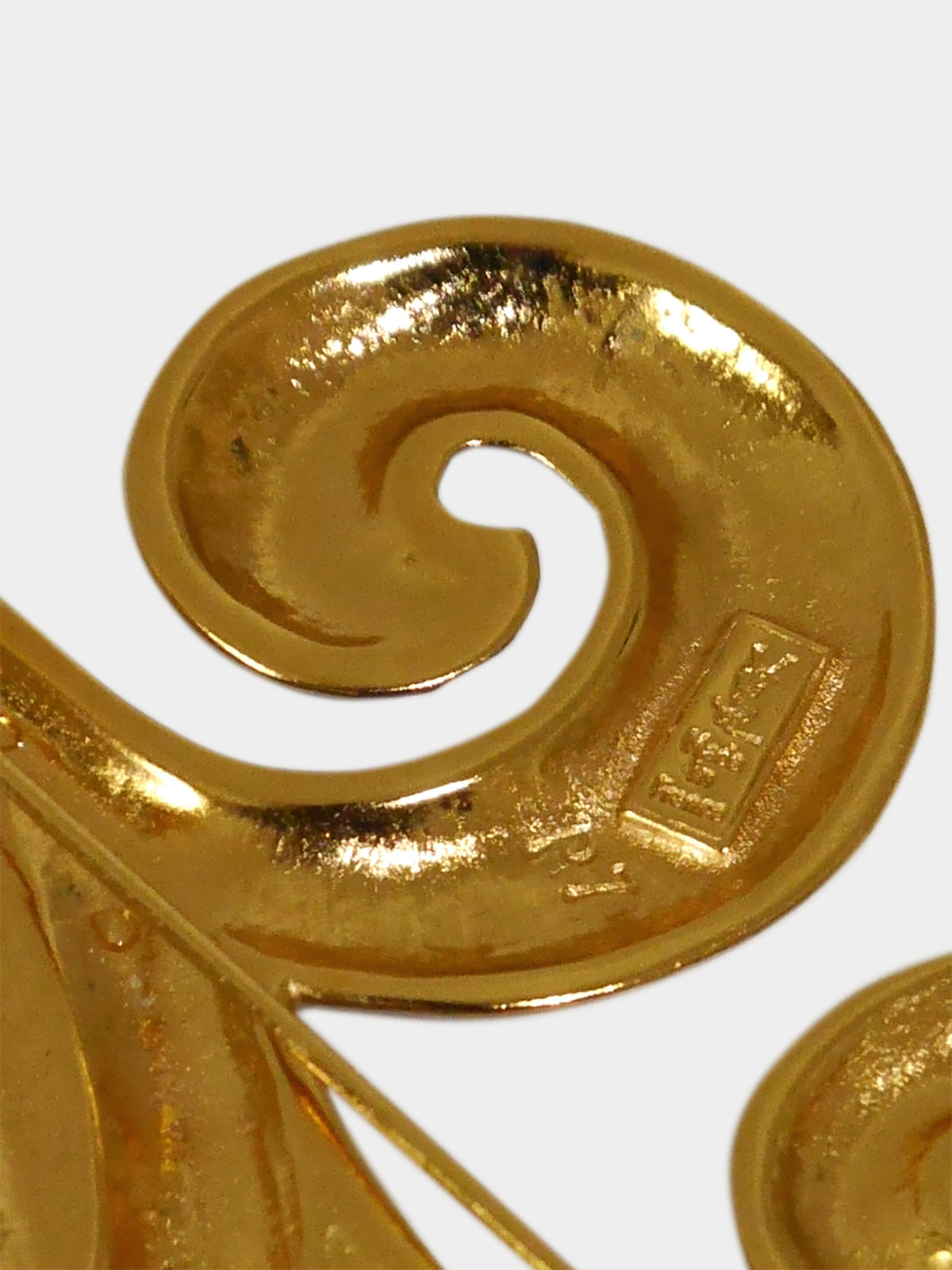 YVES SAINT LAURENT Spring 1989 Vintage Postmodern Abstract Floral Brooch