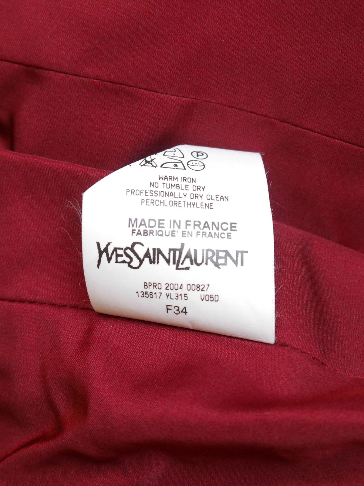 YVES SAINT LAURENT by Tom Ford Fall 2004 Crimson Chinoiserie Pagoda Silk Jacket