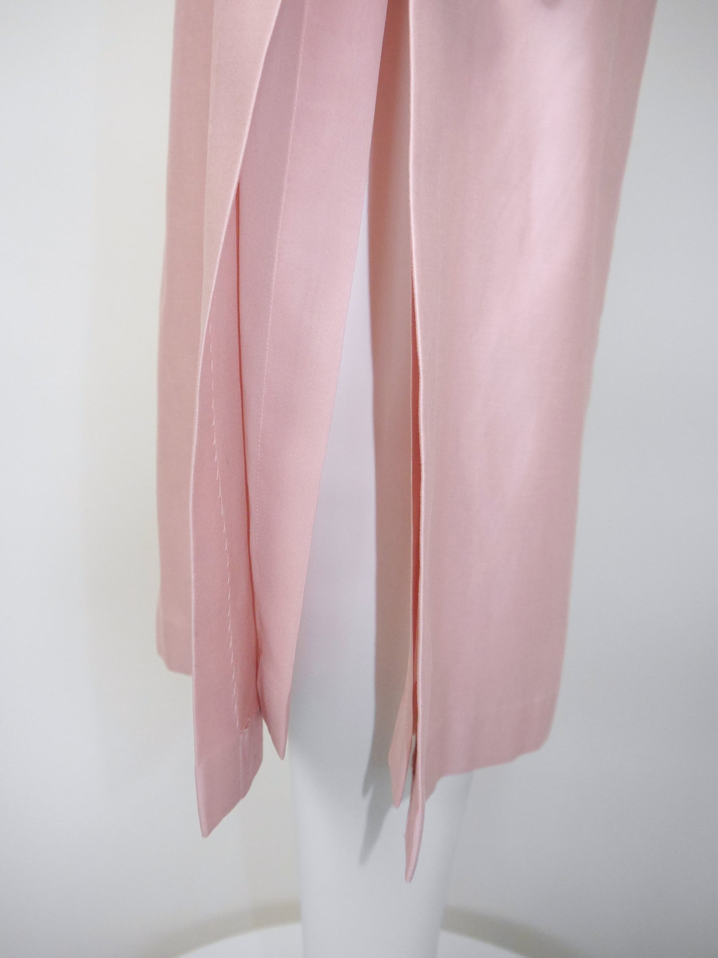 ALEXANDER MCQUEEN Spring 2001 "Voss" Vintage Pastel Pink Off-Shoulder Dress Size S