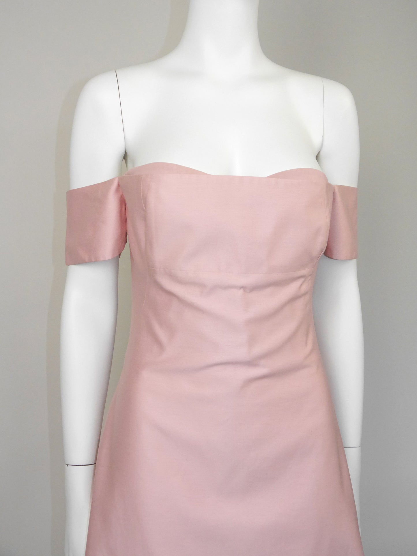 ALEXANDER MCQUEEN Spring 2001 "Voss" Vintage Pastel Pink Off-Shoulder Dress Size S