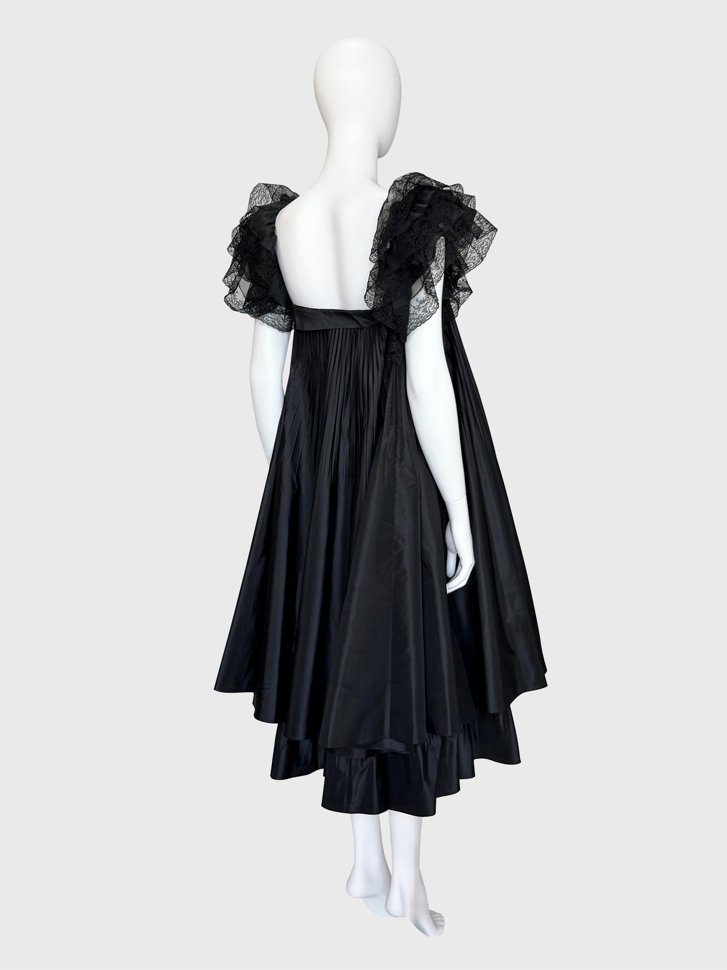 BERNARD PERRIS 1970s 1980s Vintage Black Silk Taffeta & Lace Babydoll Evening Dress Size XXS