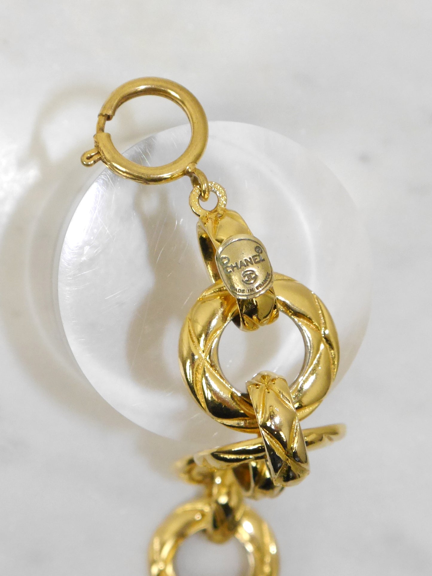 CHANEL 1980s Vintage Gold-Tone Metal Matelassé Link Bracelet