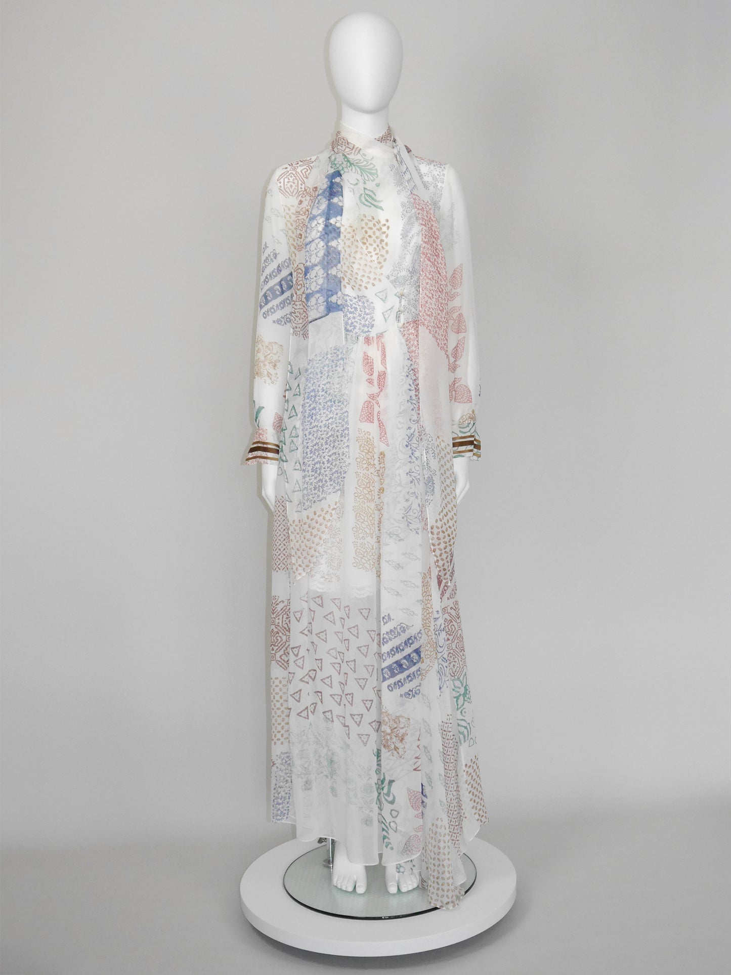 CHLOÉ Resort 2018 Vintage Richly Embellished Block-Print Silk Maxi Dress Size S-M