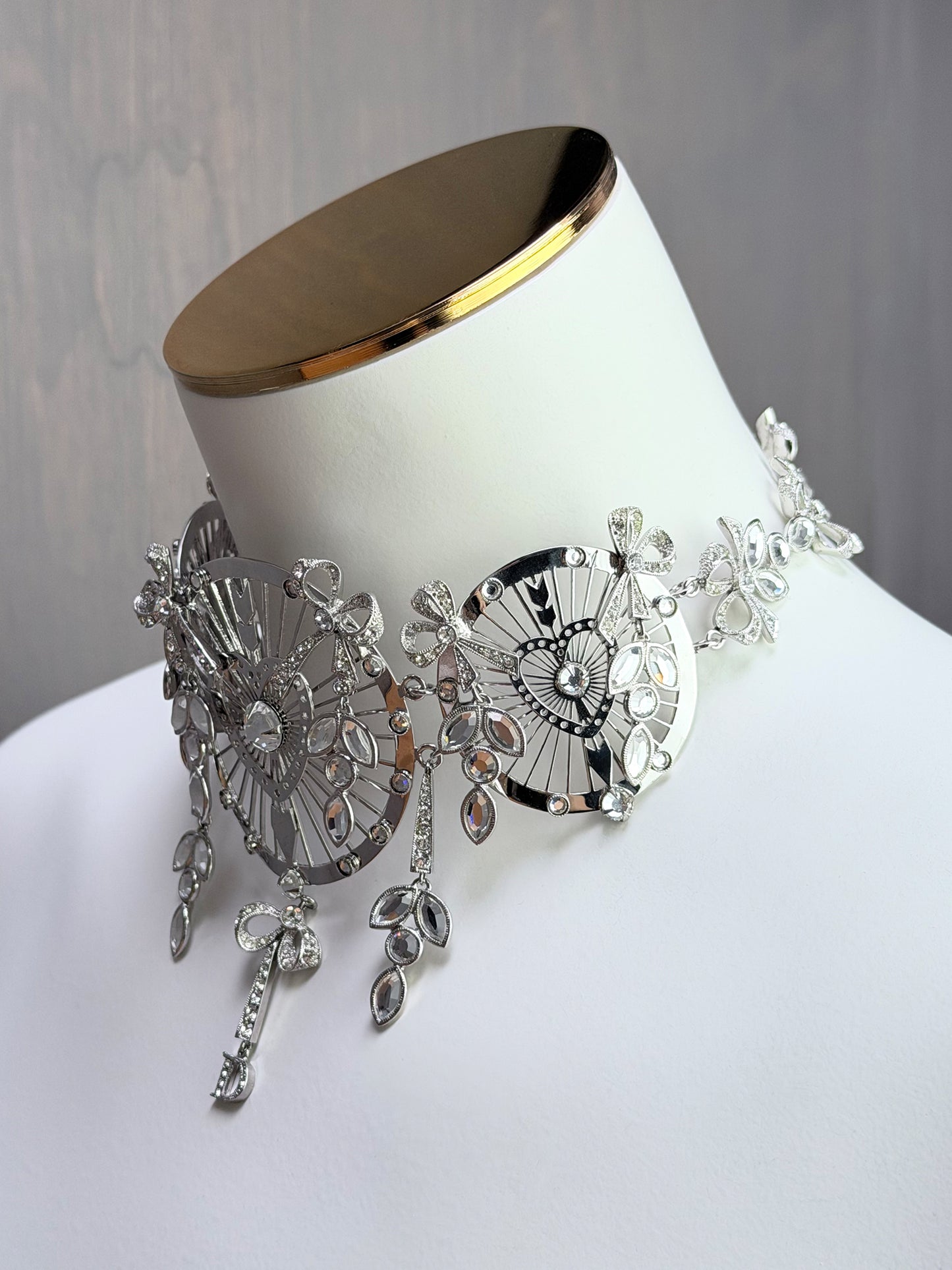 CHRISTIAN DIOR by John Galliano 2000s Vintage Silver Heart & Arrow Choker Necklace