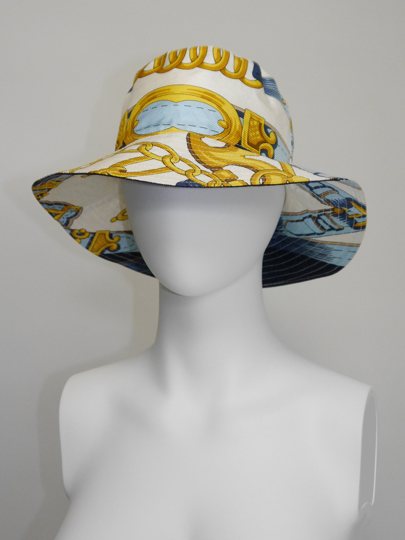 CHRISTIAN DIOR by John Galliano Spring 2000 Vintage Silk Bucket Hat
