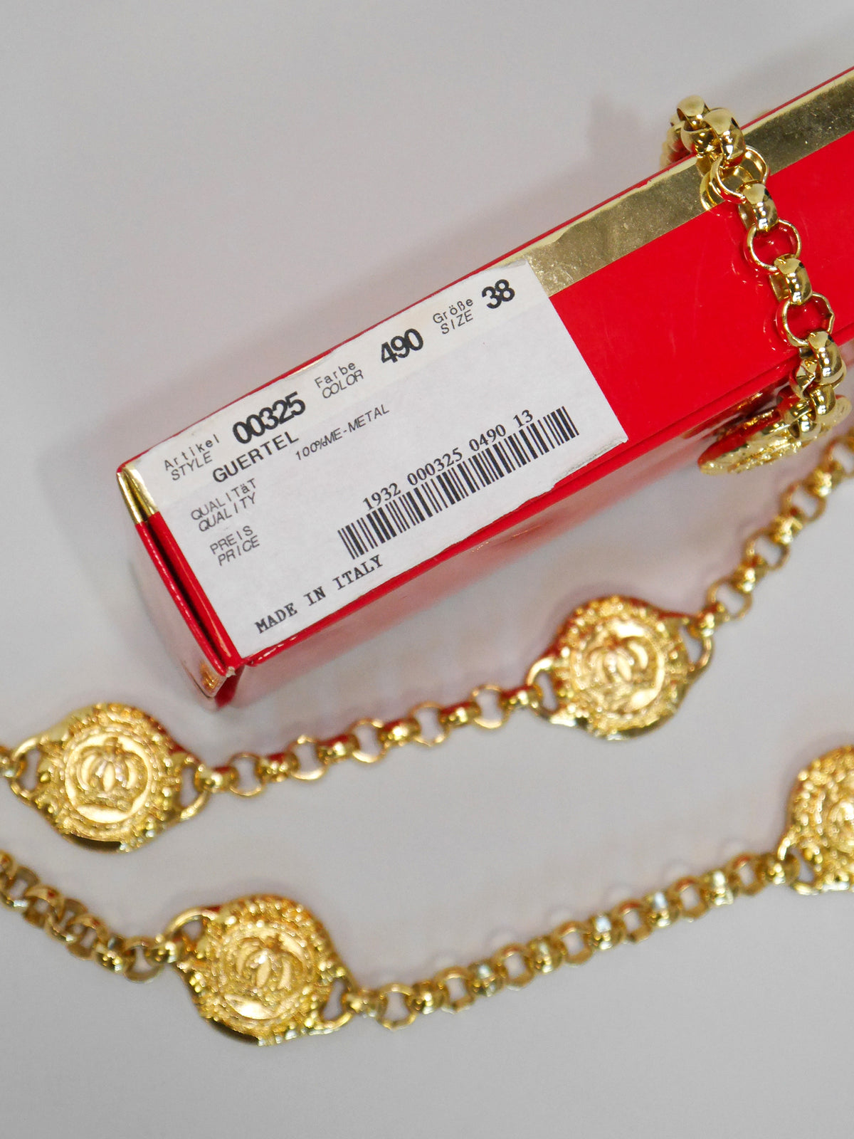 ESCADA 1990s Vintage Gold-Tone Metal Chain Belt or Necklace w/ Box