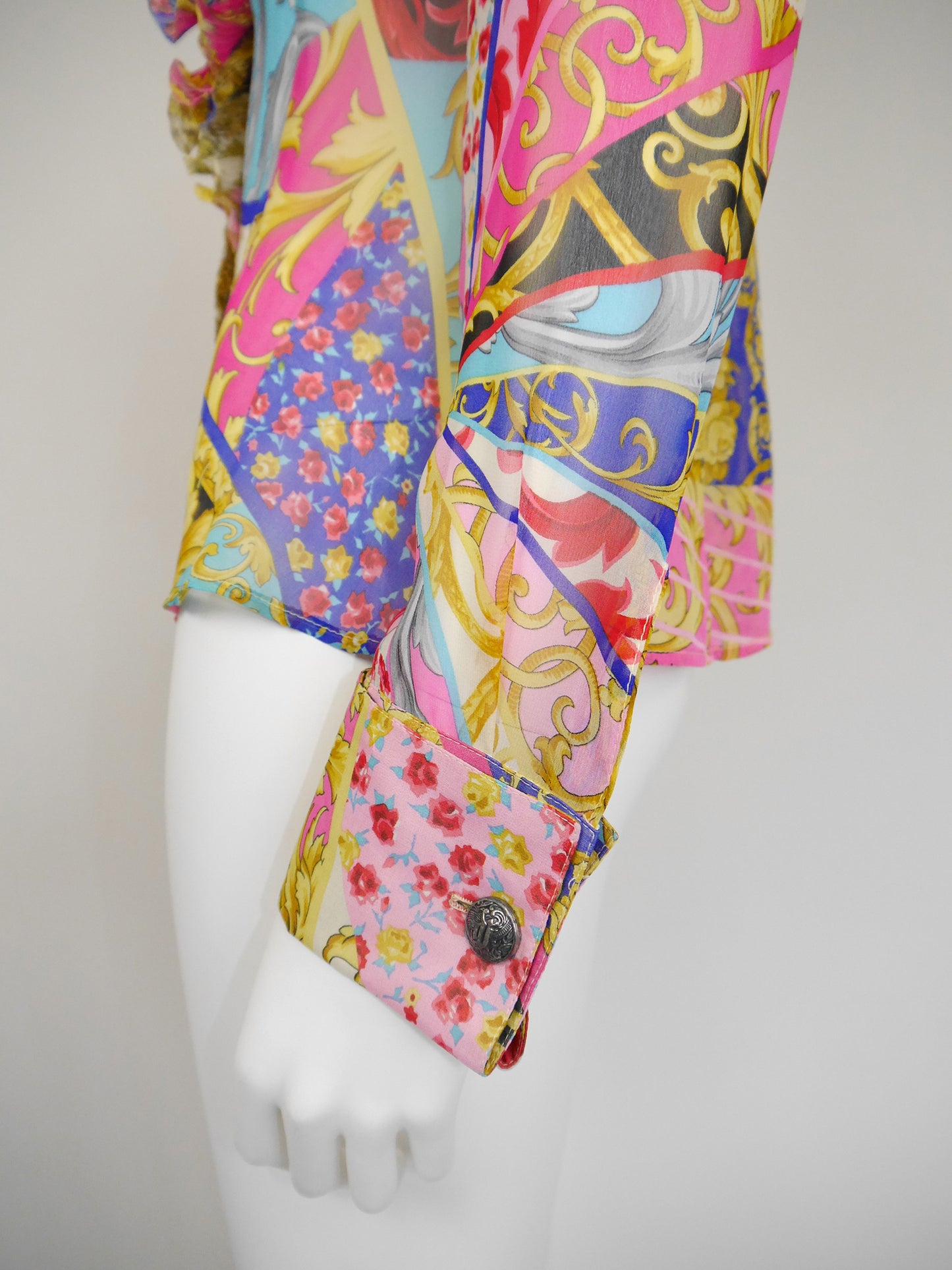 GIANNI VERSACE Couture 2000s Vintage Ruffled Baroque & Floral Silk Blouse Size S-M