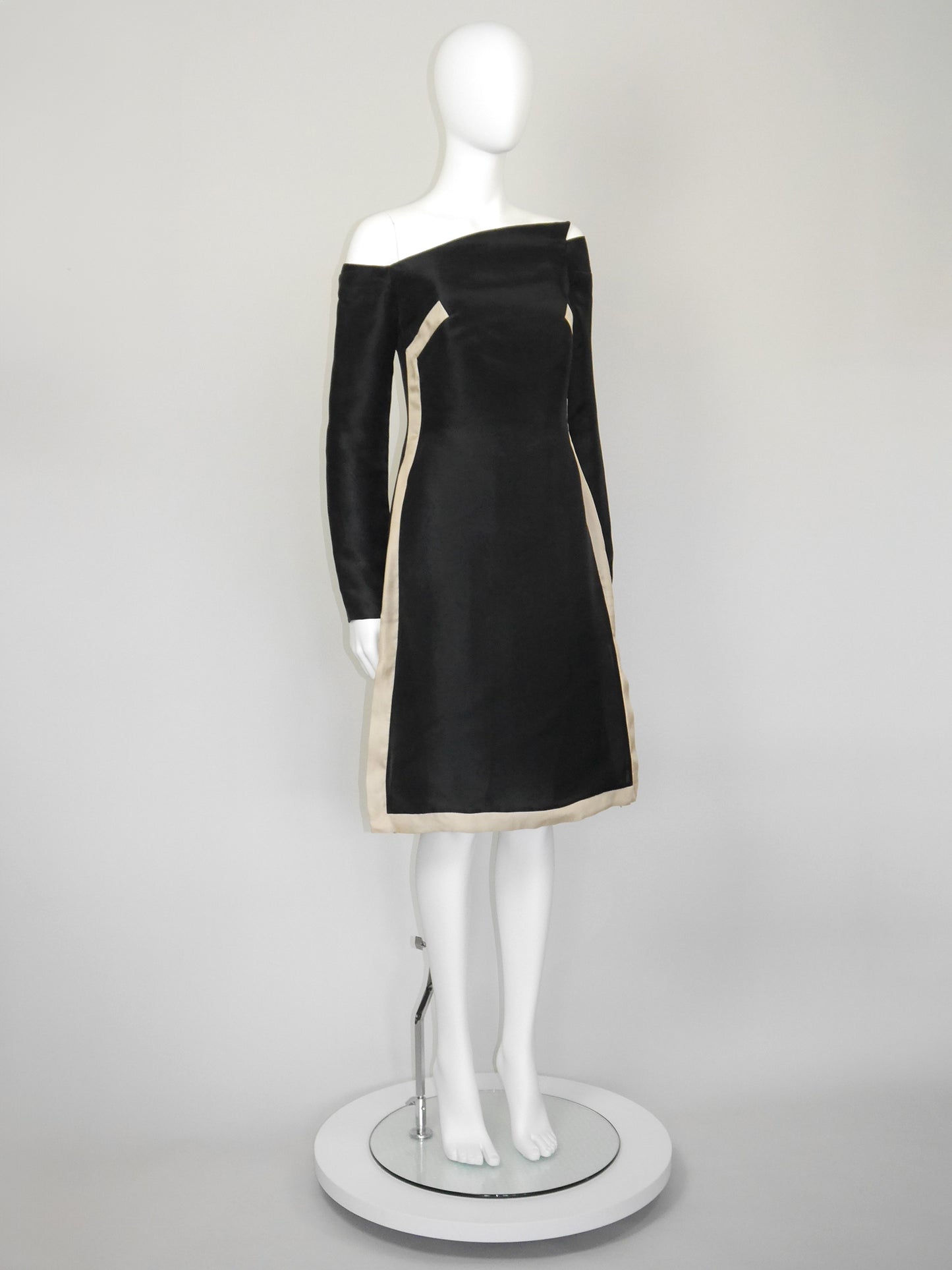 GIVENCHY COUTURE by Alexander McQueen Fall 1999 Silk Dress Runway Look 33 Size M