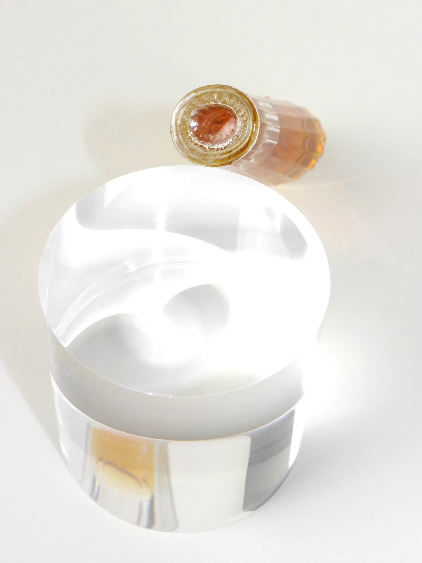 GUERLAIN Liu (1929) 7 ml Extrait de Parfum Perfume 1960s 1970s Vintage Umbrella Bottle