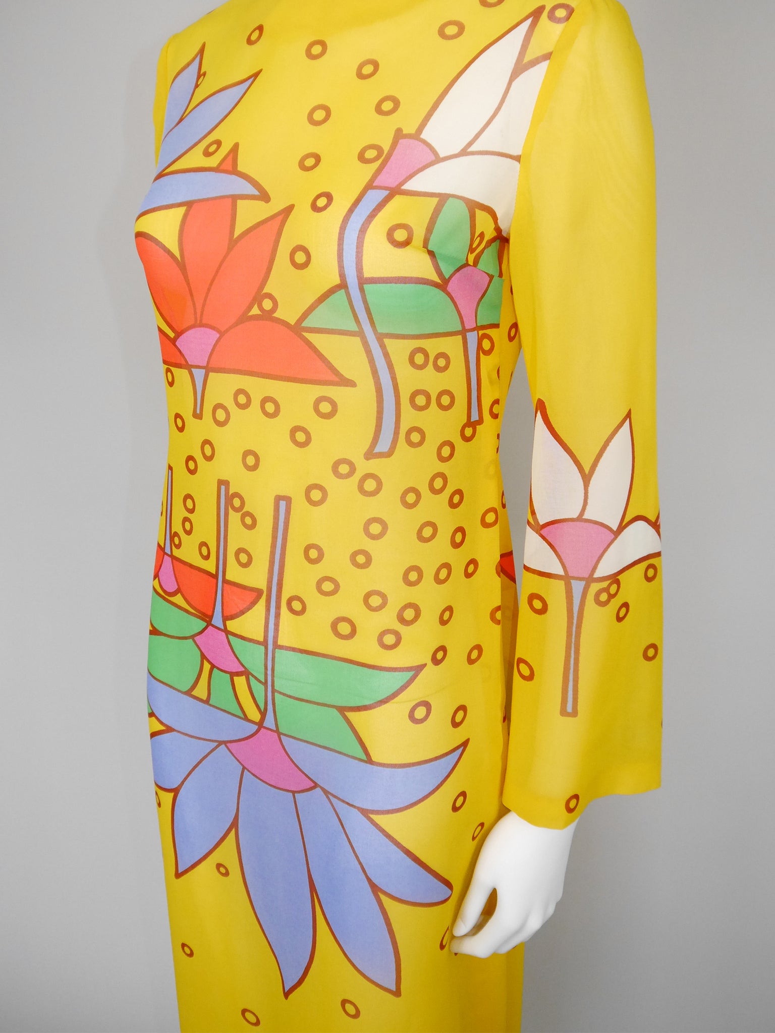 LOUIS FÉRAUD 1960s 1970s Vintage Yellow Graphic Print Maxi Dress Gown –  VINTAGE VON WERTH