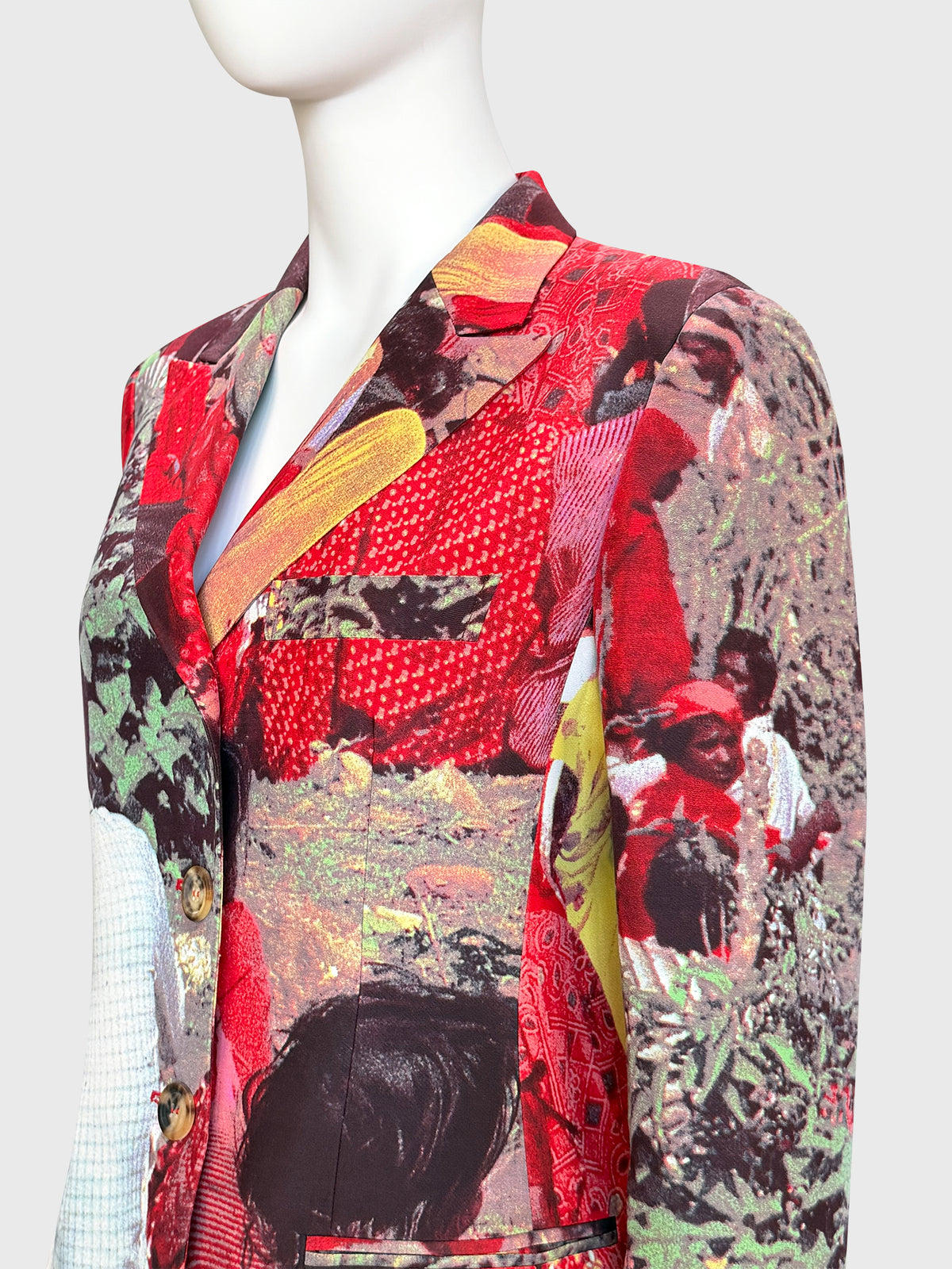 MOSCHINO Couture! Rare 1990s Vintage Tea Picker Photo Print Jacket Size L-XL