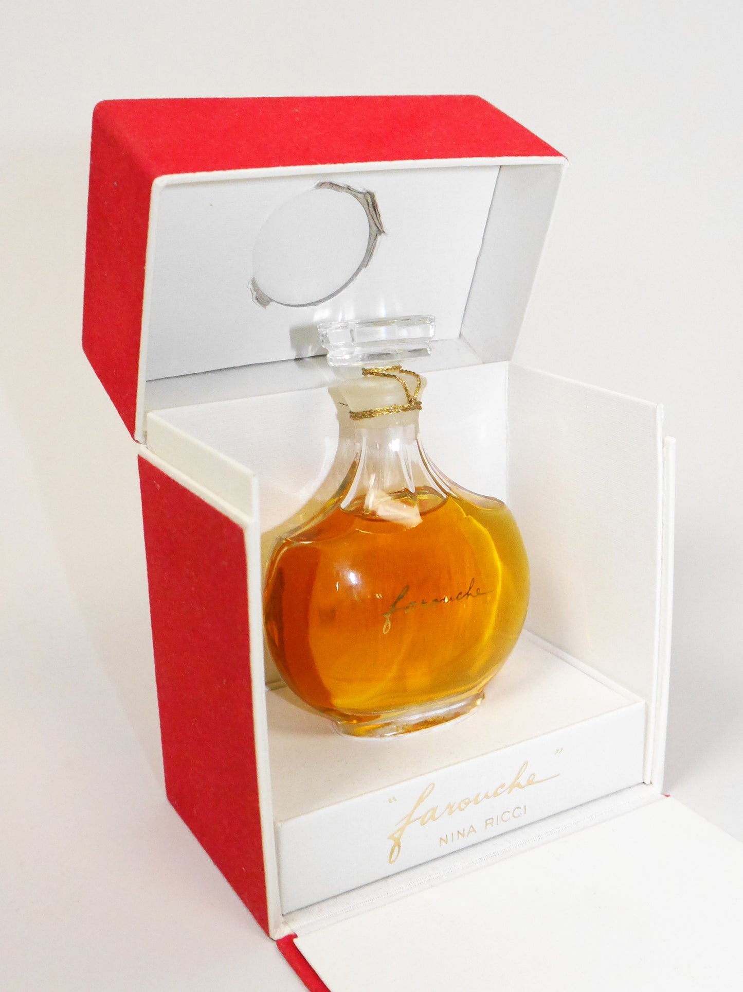 NINA RICCI Farouche (1973) 30 ml Pure Perfume 1970s Vintage Extrait de Parfum Lalique Bottle