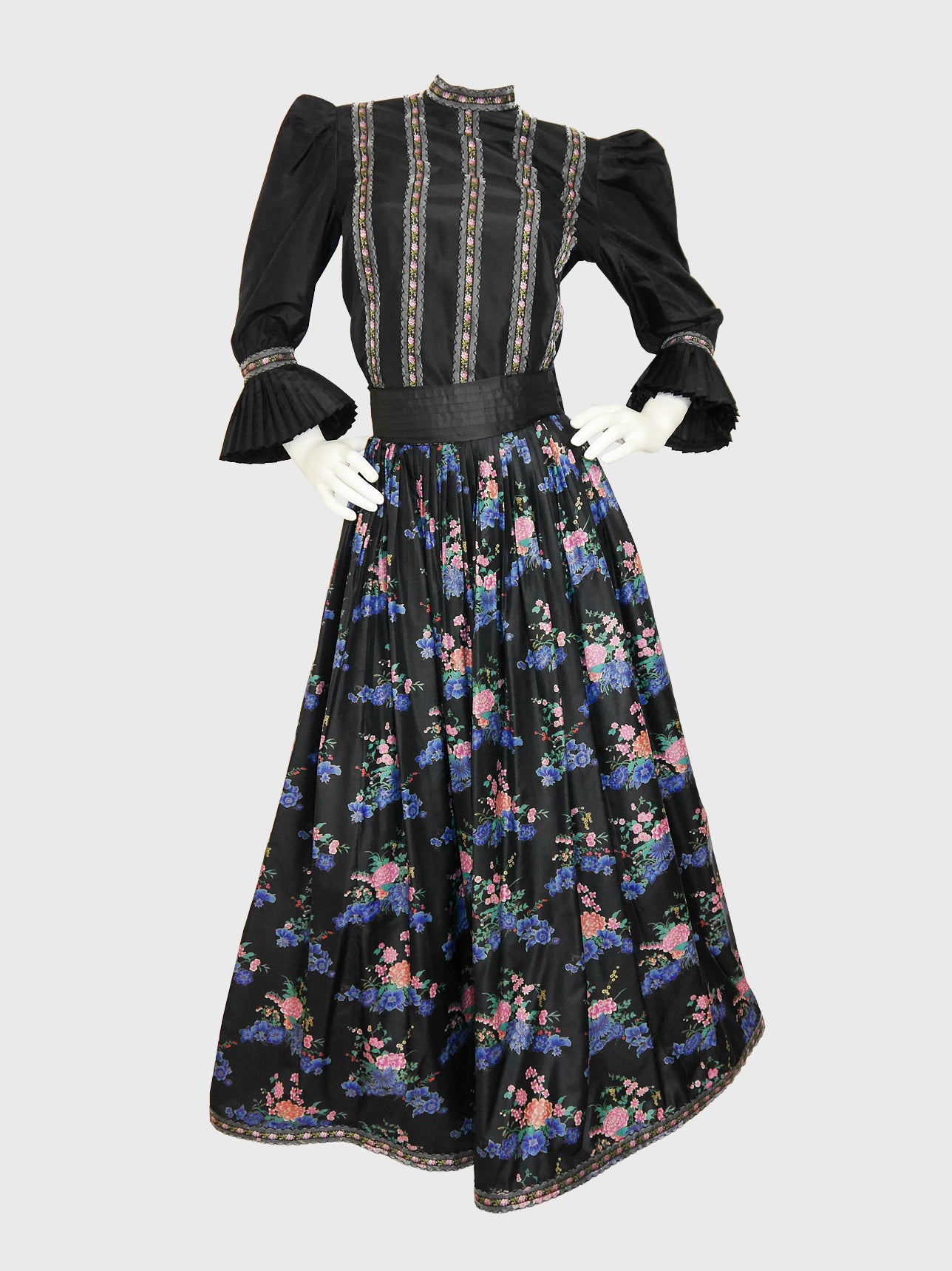 NINA RICCI Vintage Floral Silk Evening Ball Gown Blouse & Maxi Skirt Set