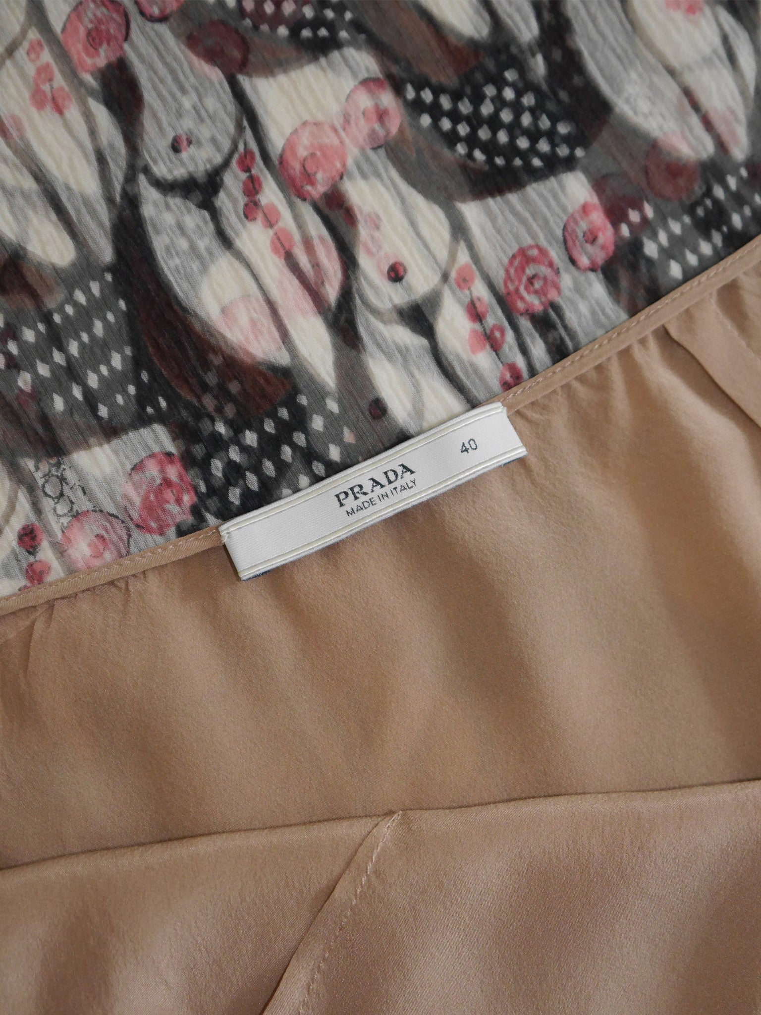 PRADA 2001 Vintage "Naked Lady" Print Silk Midi Skirt Size XS