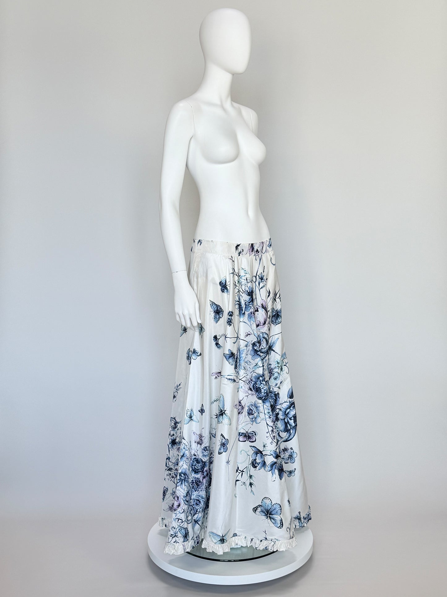ROBERTO CAVALLI Vintage Spring 2005 Ruffled Floral Silk Maxi Skirt Size S