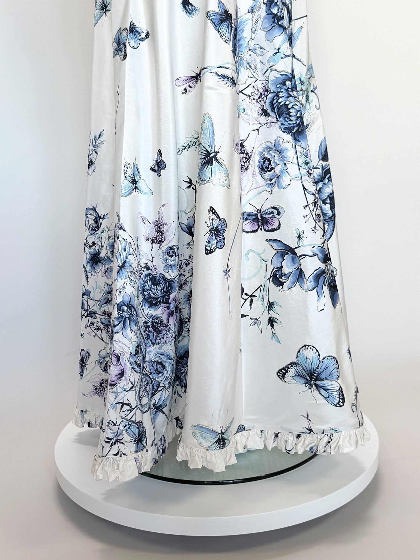 ROBERTO CAVALLI Vintage Spring 2005 Ruffled Floral Silk Maxi Skirt Size S