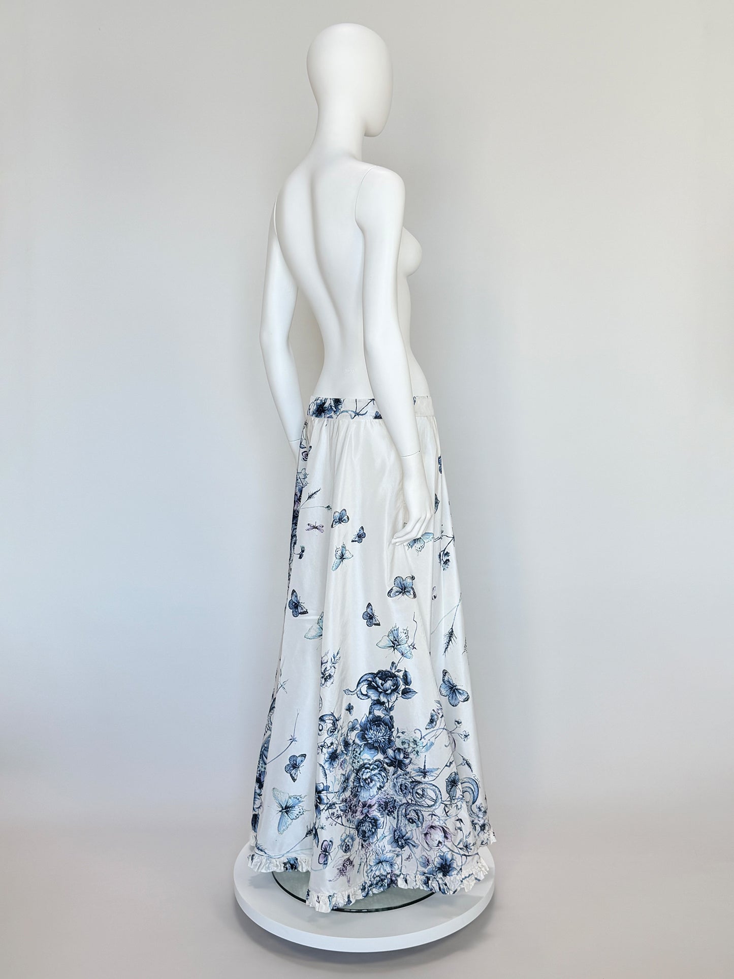 ROBERTO CAVALLI Vintage Spring 2005 Ruffled Floral Silk Maxi Skirt Size S