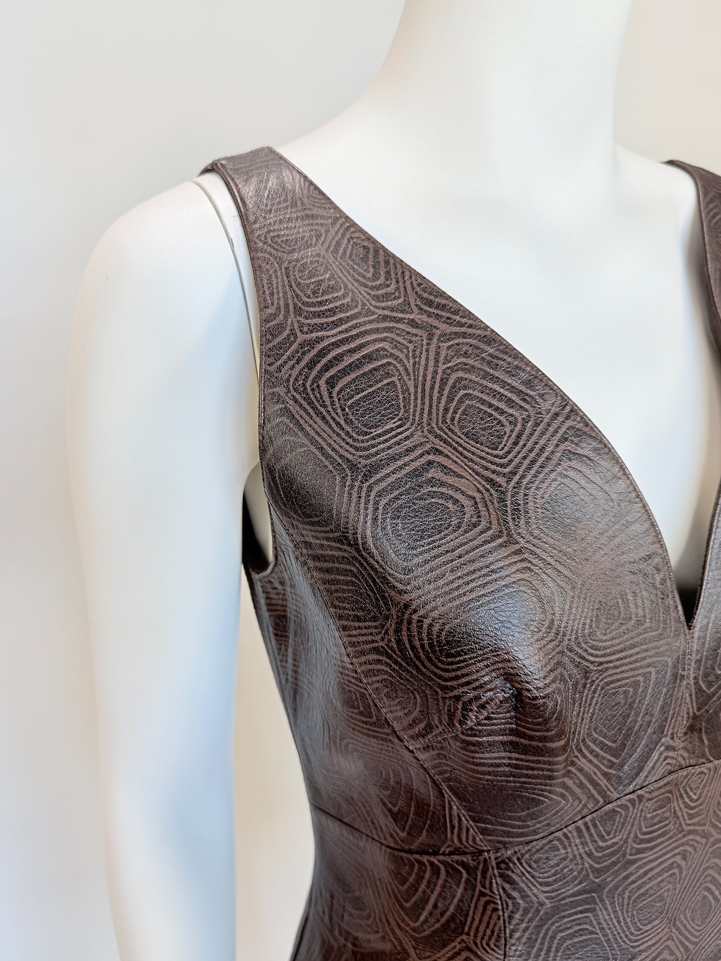 THIERRY MUGLER Couture Spring 2001 Metallic Brown Tortoiseshell Embossed Leather Dress Size S